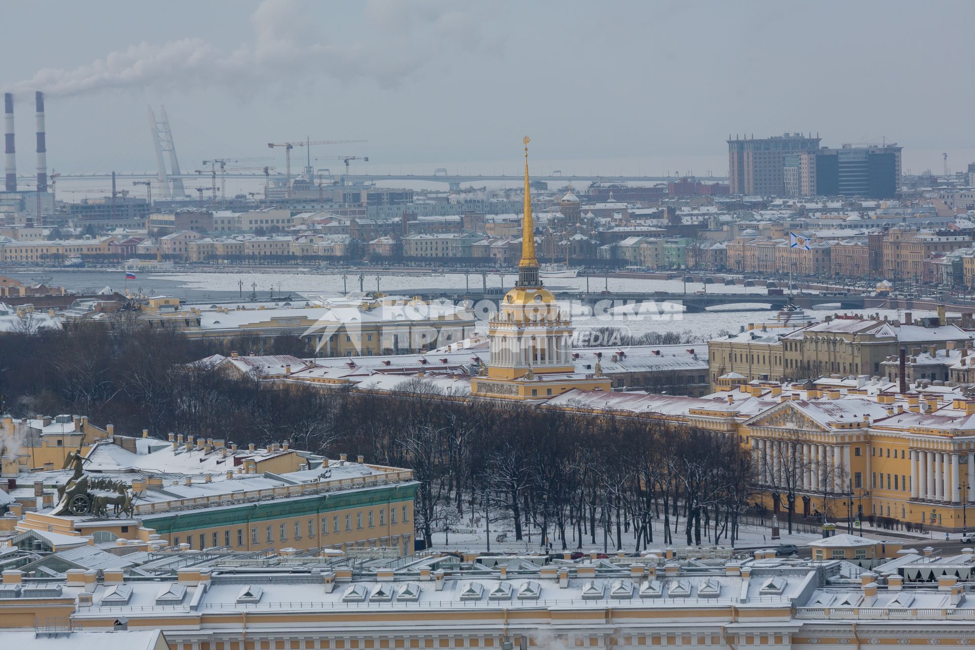 24.01.18 Санкт-Петербург.   Вид на город  и на Адмиралтейство.
.