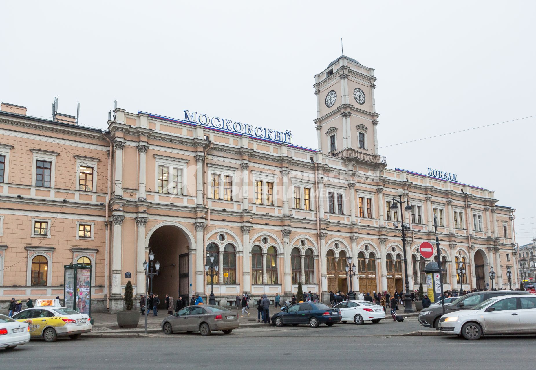 Санкт-Петербург. Здание Московского вокзала.