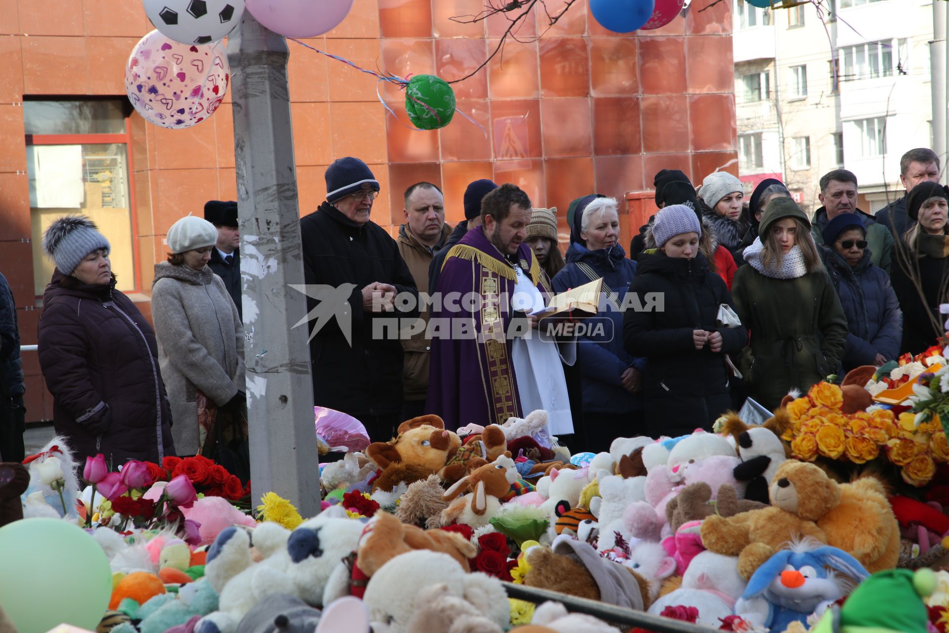 Диск 262. Кемерово Торговый Центр Зимняя Вишня март 2018 года После пожара