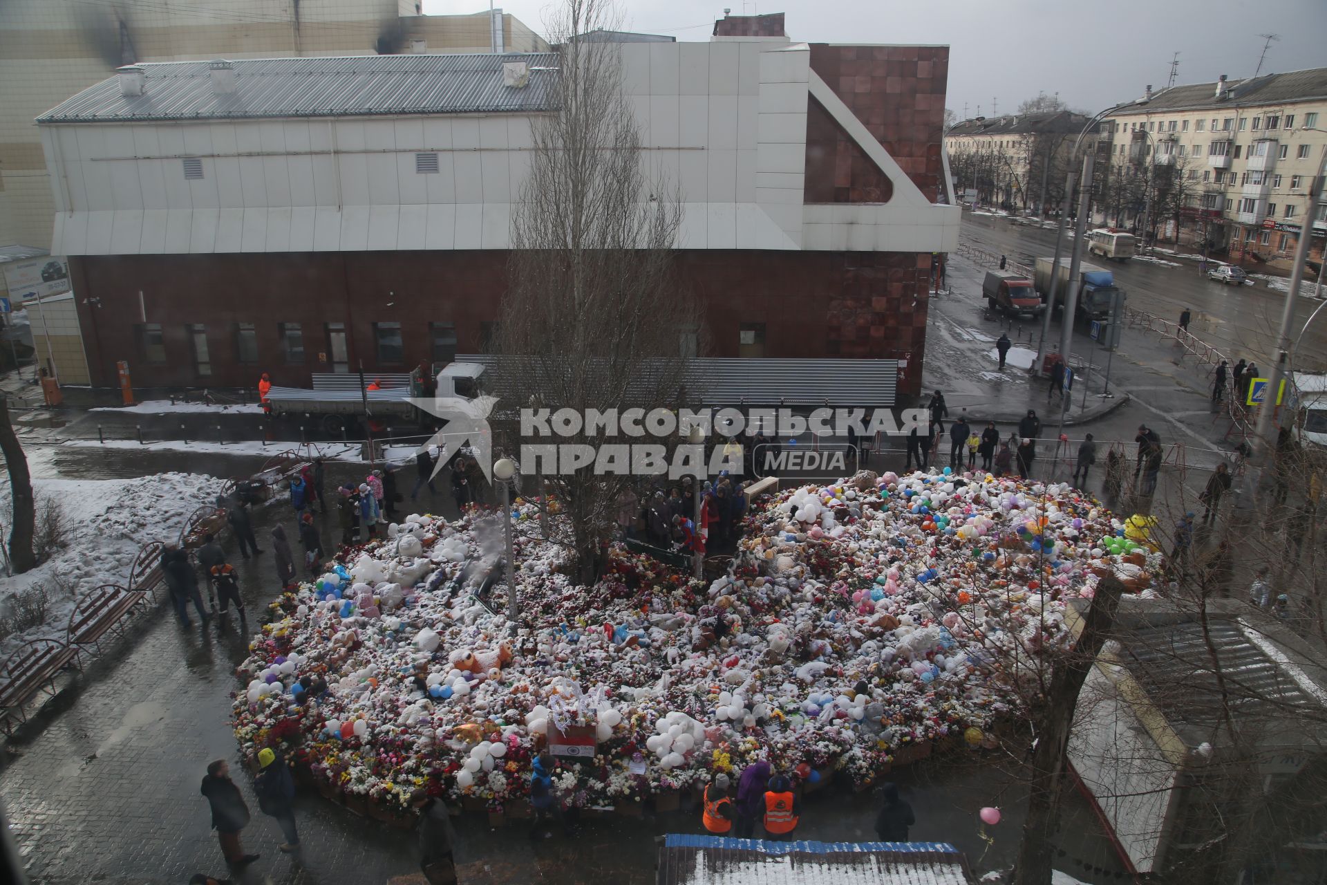 Диск 262. Кемерово Торговый Центр Зимняя Вишня март 2018 года После пожара