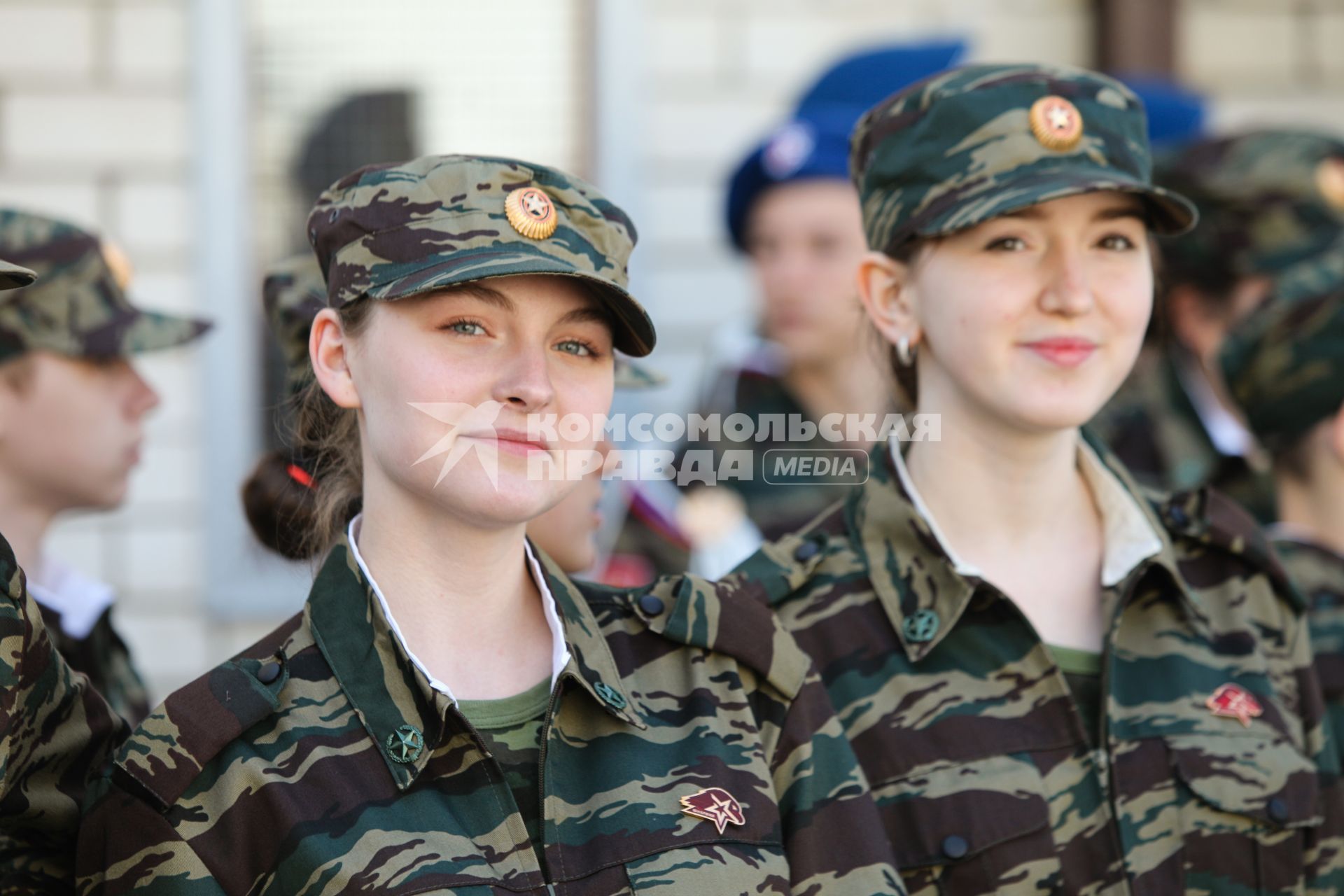 Ставрополь. Смотр  строевой подготовки отрядов  юнармейцев.