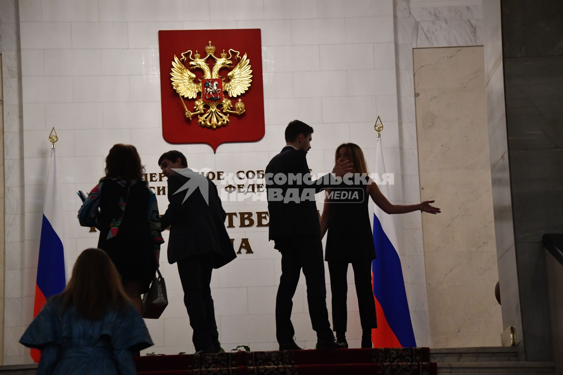 Москва.   Перед началом пленарного заседания Государственной думы РФ.