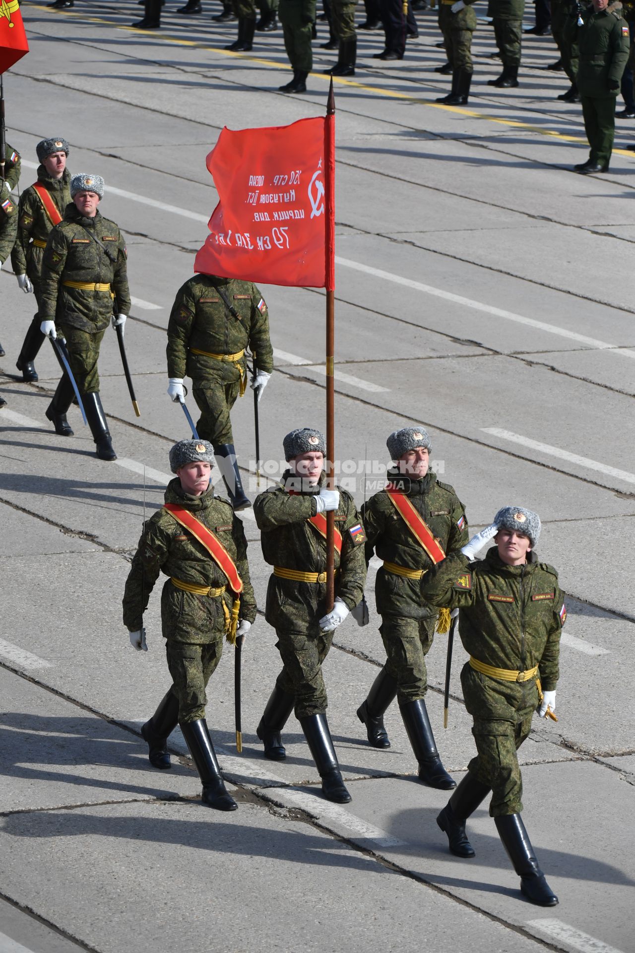 Московская область, Алабино. Военнослужащие на репетиции военного парада, посвященного 73-й годовщине Победы в Великой Отечественной войне.