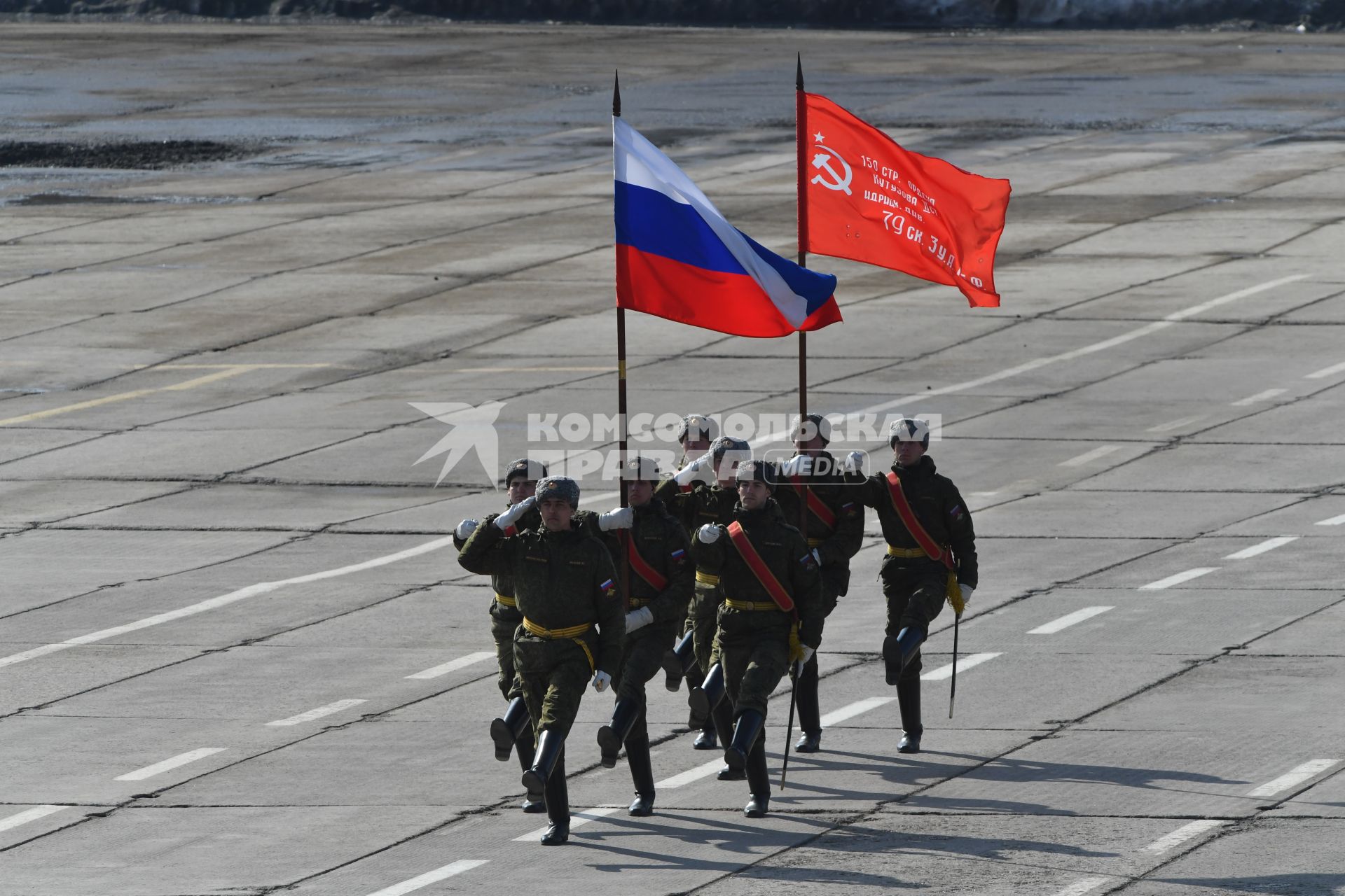 Московская область, Алабино. Военнослужащие на репетиции военного парада, посвященного 73-й годовщине Победы в Великой Отечественной войне.