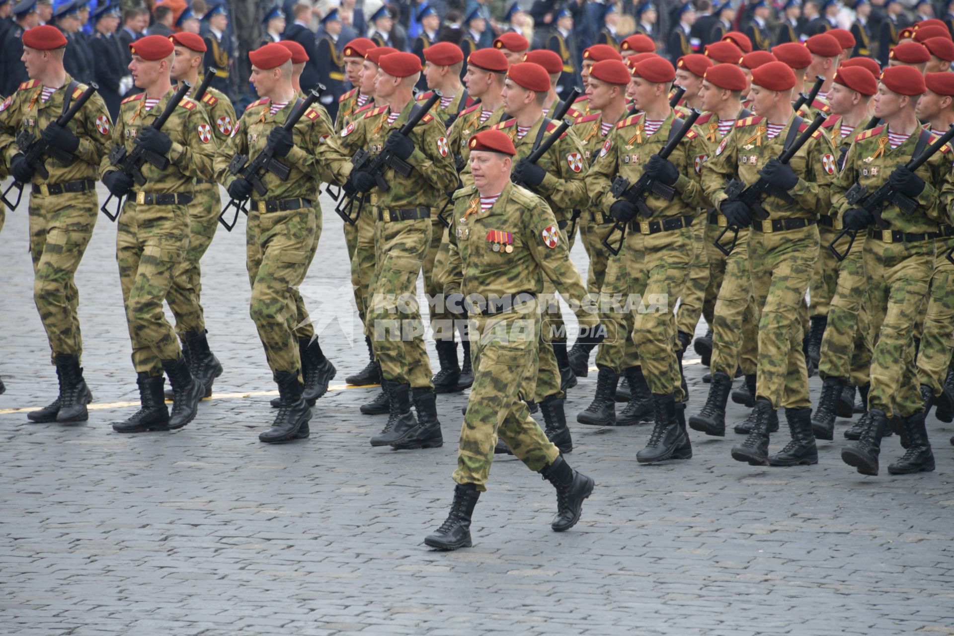 Москва.   Военнослужащие войск Национальной гвардии (Росгвардии) во время генеральной репетиции парада на Красной площади, посвященного 73-й годовщине Победы в Великой Отечественной войне.