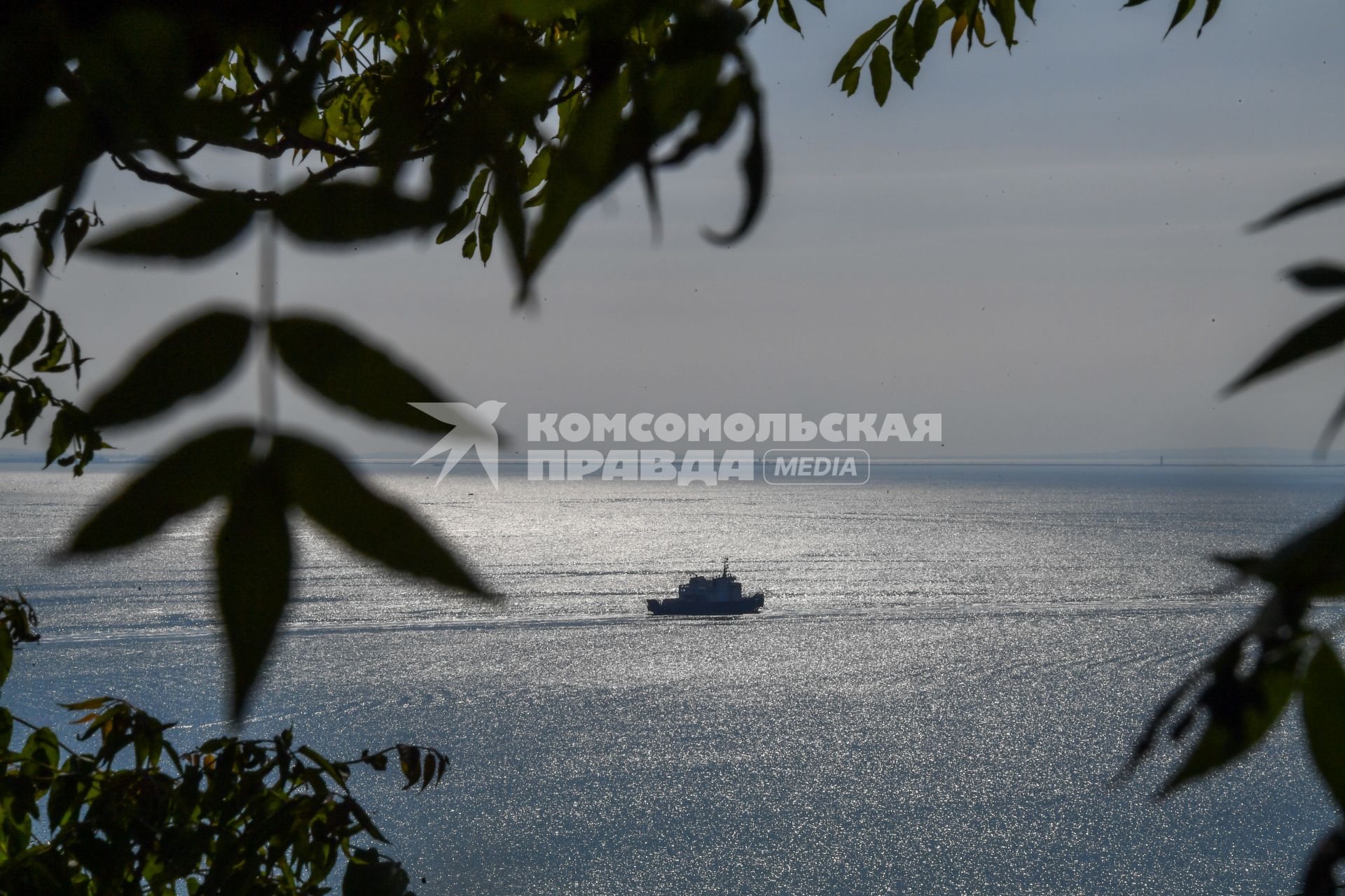 Республика Крым, Керчь. Вид на Керченский пролив.