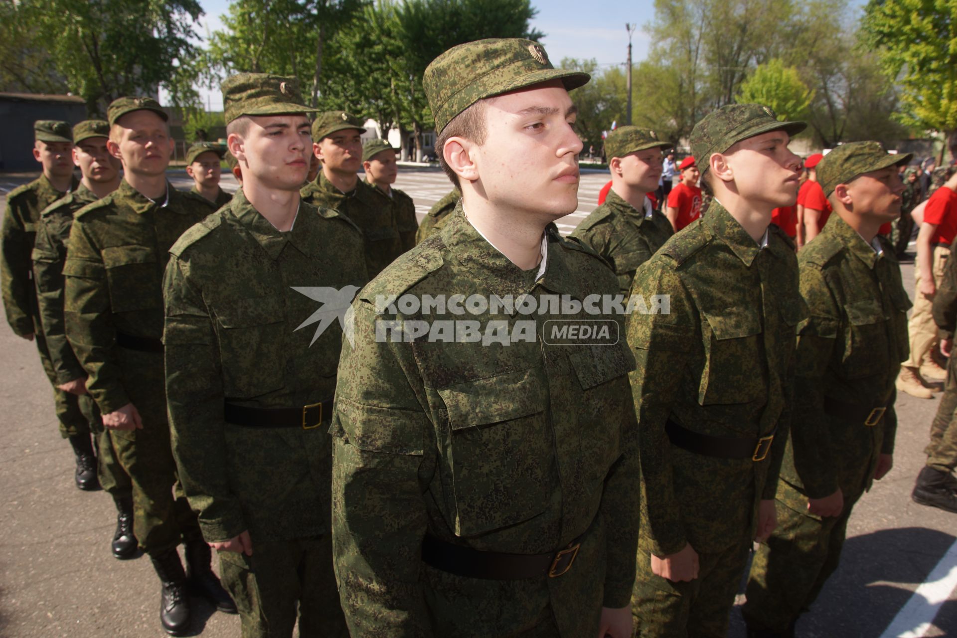 Самара. Призывники перед отправкой на службу в Президентский полк.