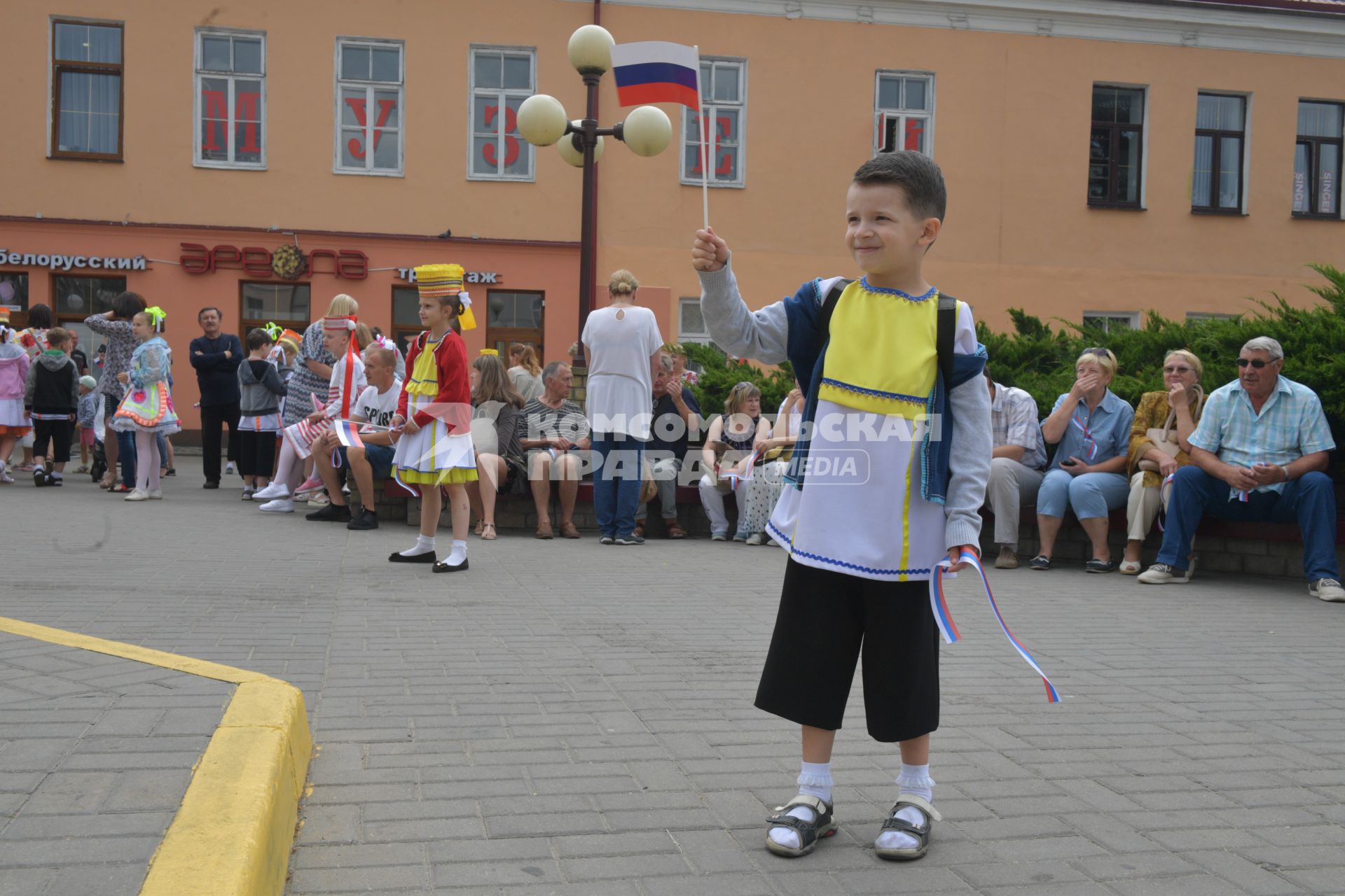 Беларусь, Гродно. Открытие XII Республиканского  фестиваля национальных культур.
