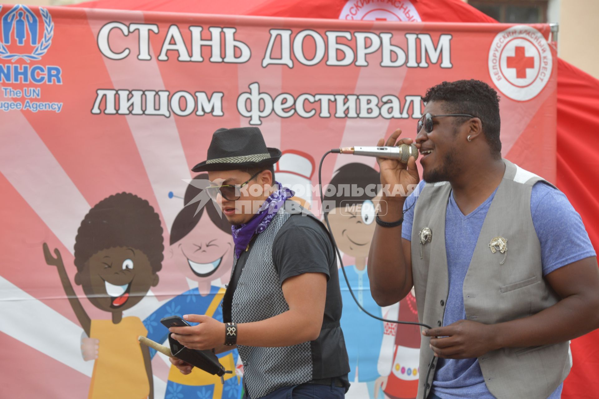 Беларусь, Гродно. Выступление артистов на открытии XII Республиканского фестиваля национальных культур.