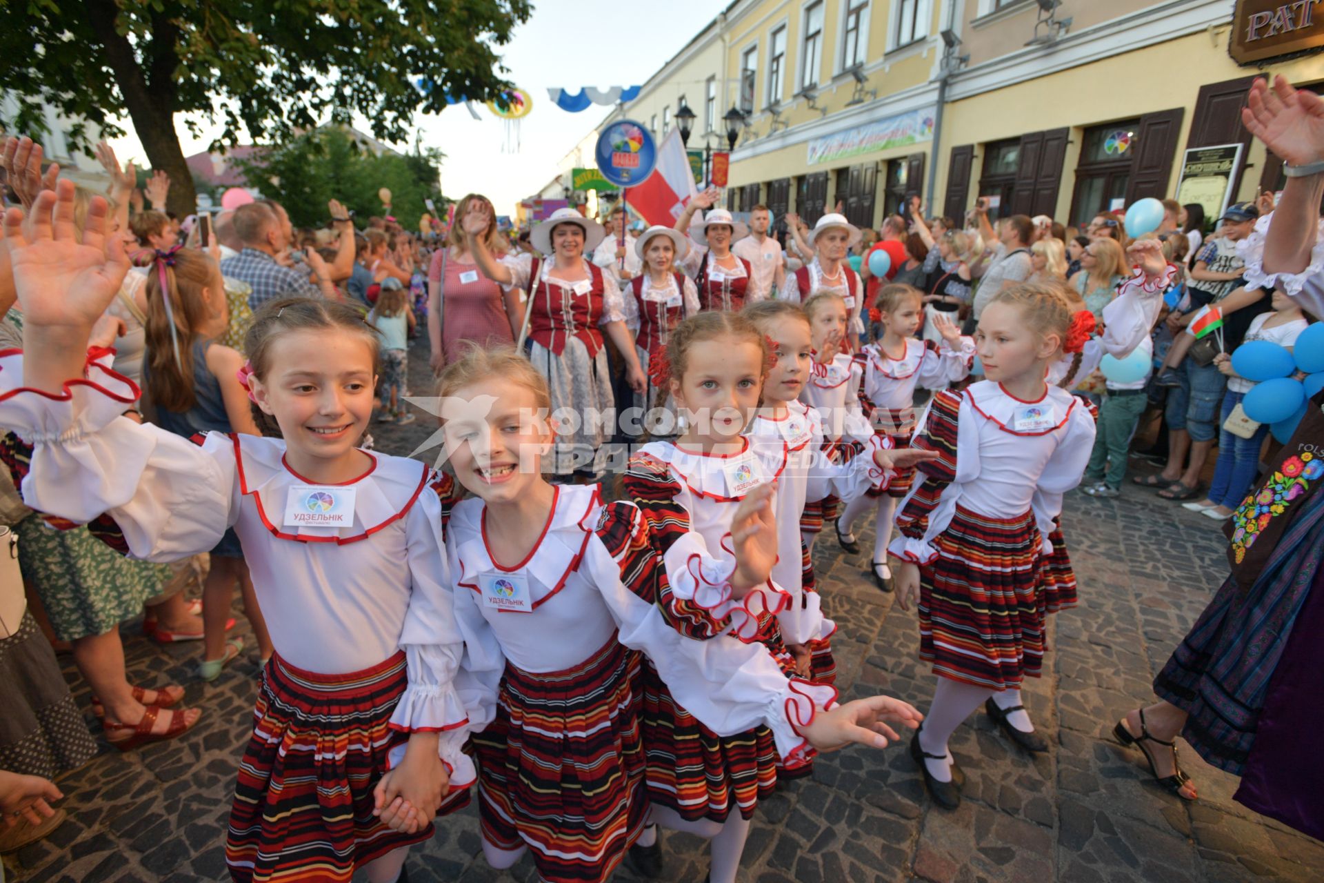 Беларусь, Гродно. Открытие XII Республиканского  фестиваля национальных культур.