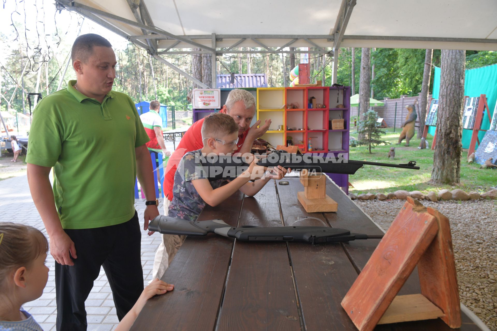 Беларусь, Гродненский район, д.Пышки. Тир на базе отдыха `Привал`.