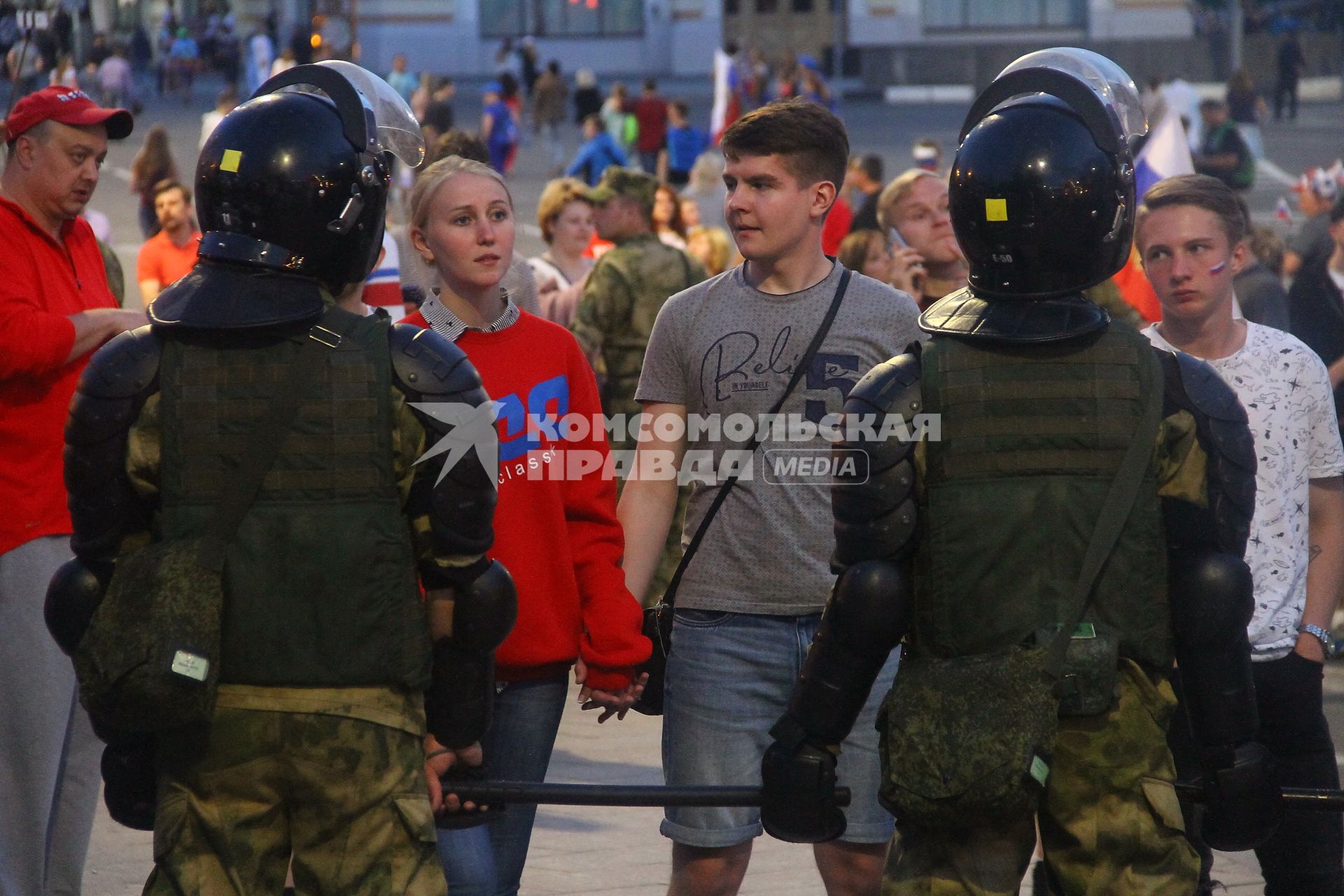 Нижний Новгород. Российские болельщики во время чемпионата мира по футболу  - 2018.