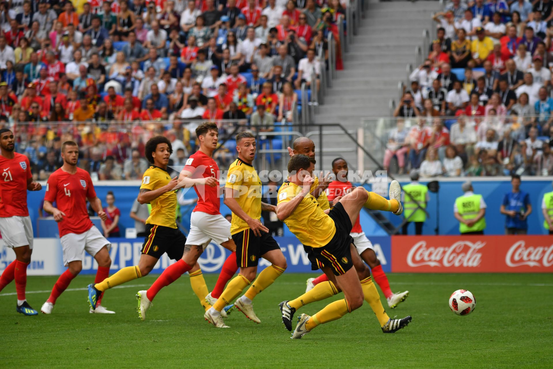 Санкт-Петербург. В матче за третье место чемпионата мира по футболу - 2018 между сборными командами Бельгии и Англии.