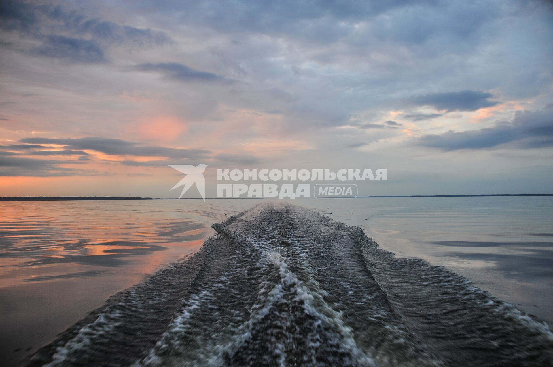 Ивановская область. Закат на Горьковском водохранилище.