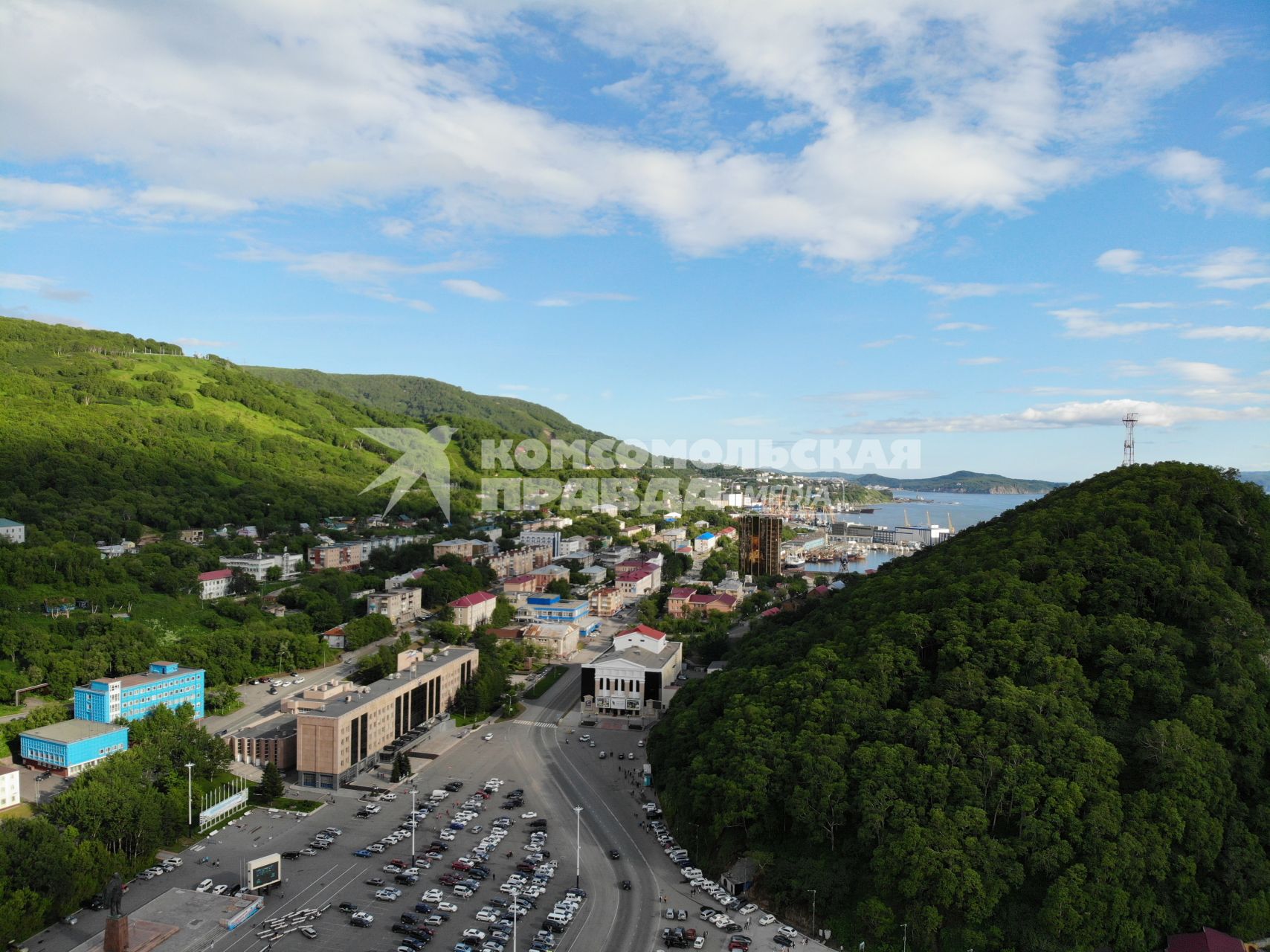 Петропавловск-Камчатский.  Вид на город.