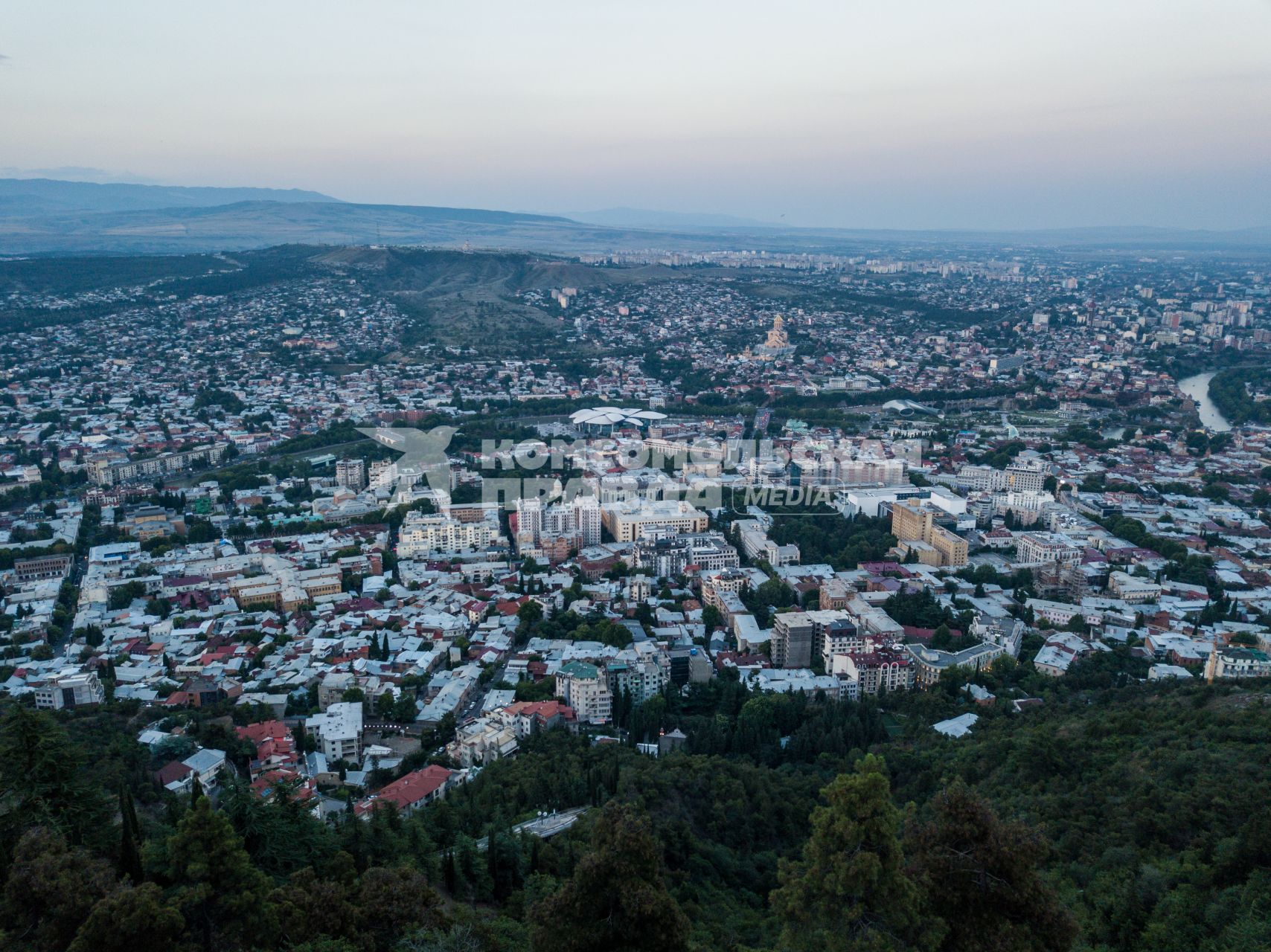 Грузия. Тбилиси.   Вид на город.
