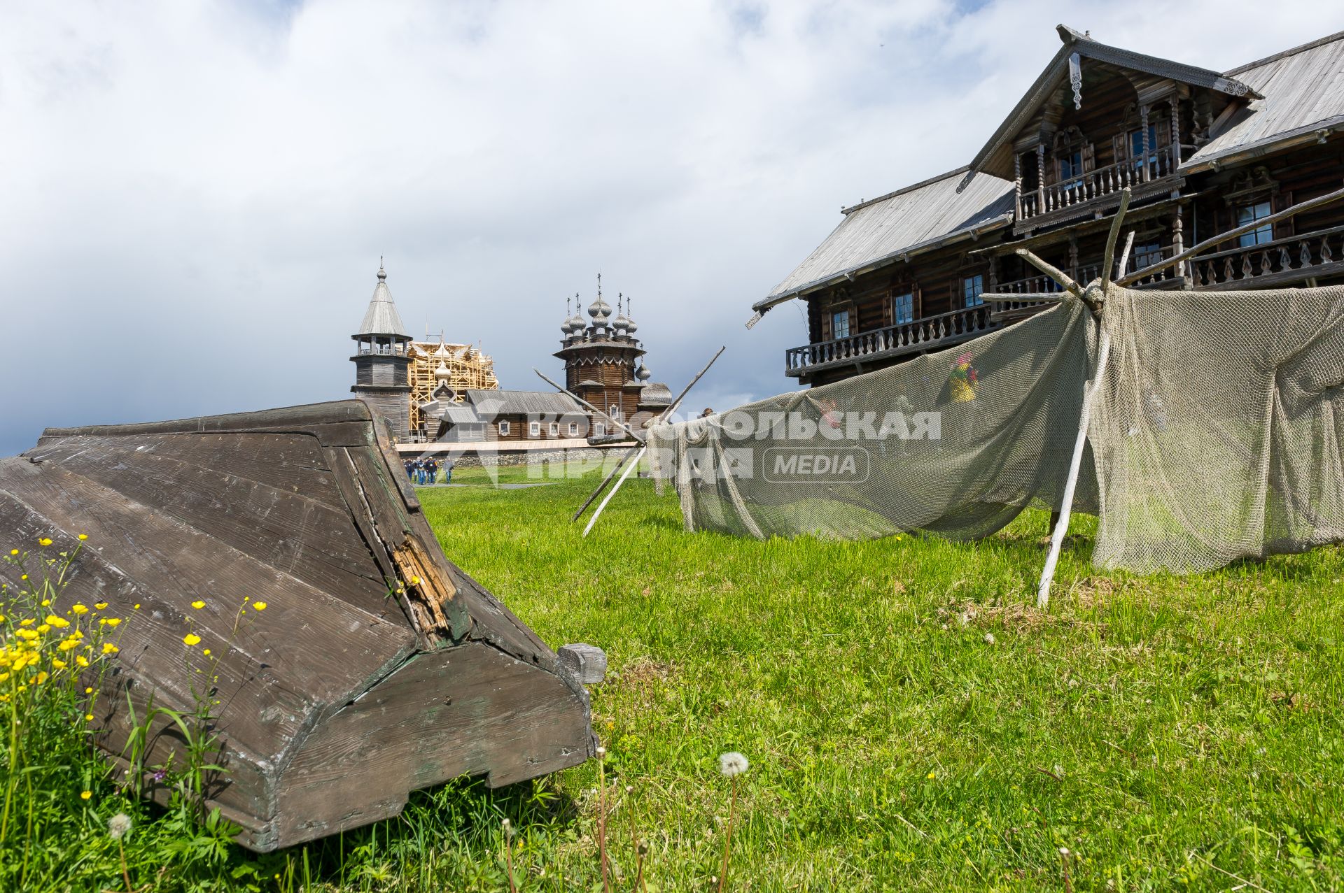 Республика Карелия. Кижи. Вид на ансамбль Кижского погоста.