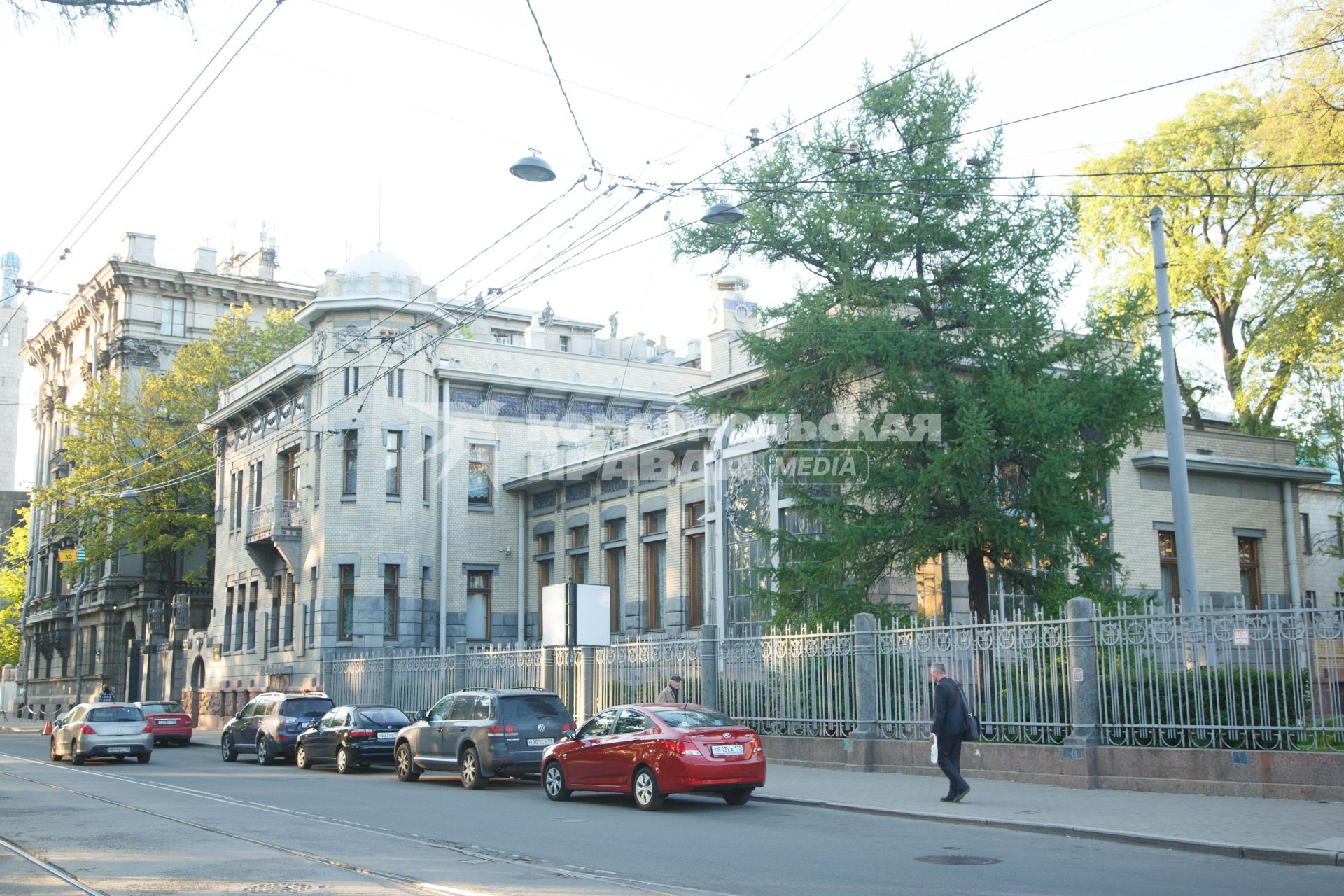 Санкт-Петербург. Вид на особняк Матильды Кшесинской.