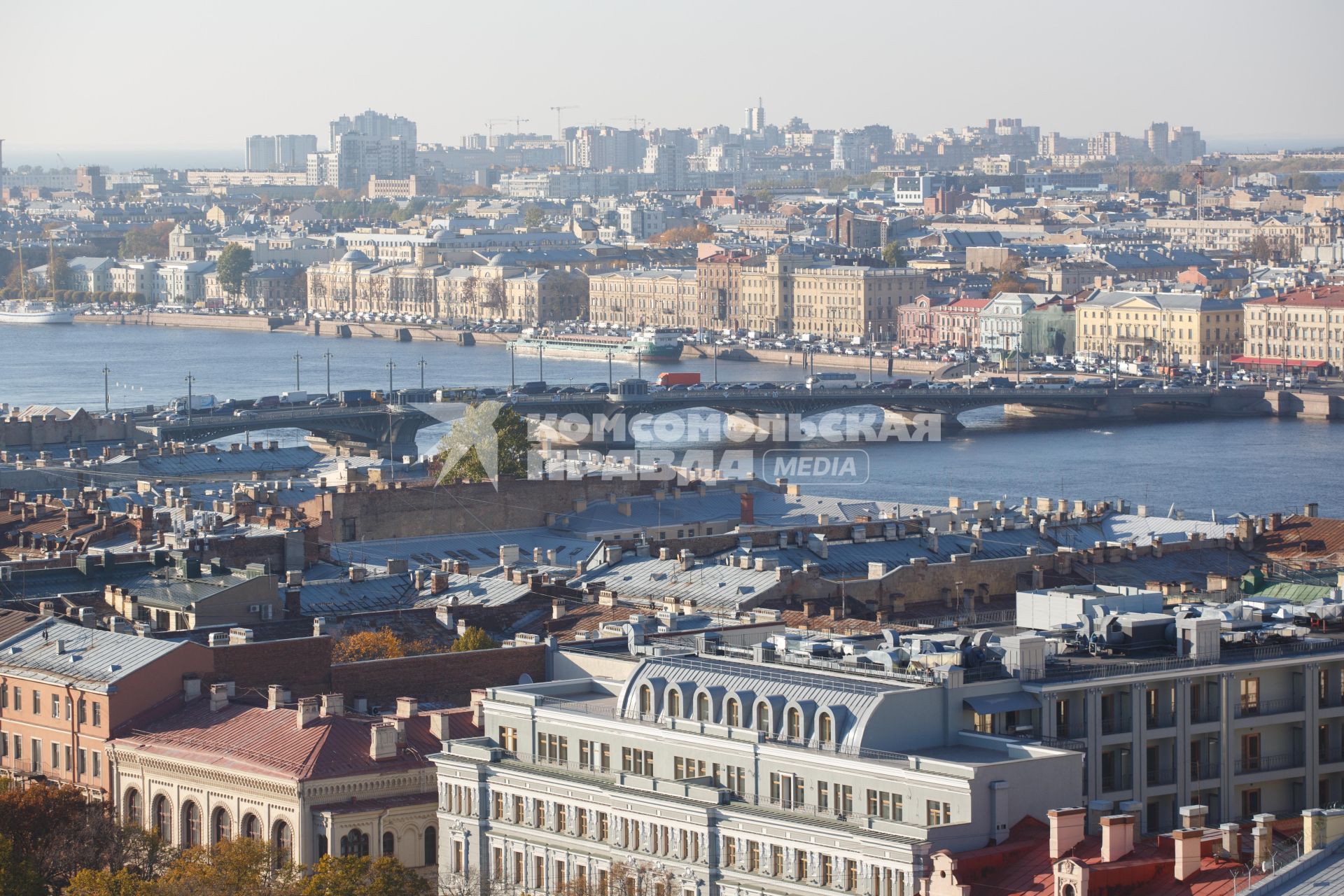 Санкт-Петербург. Вид на город сверху.