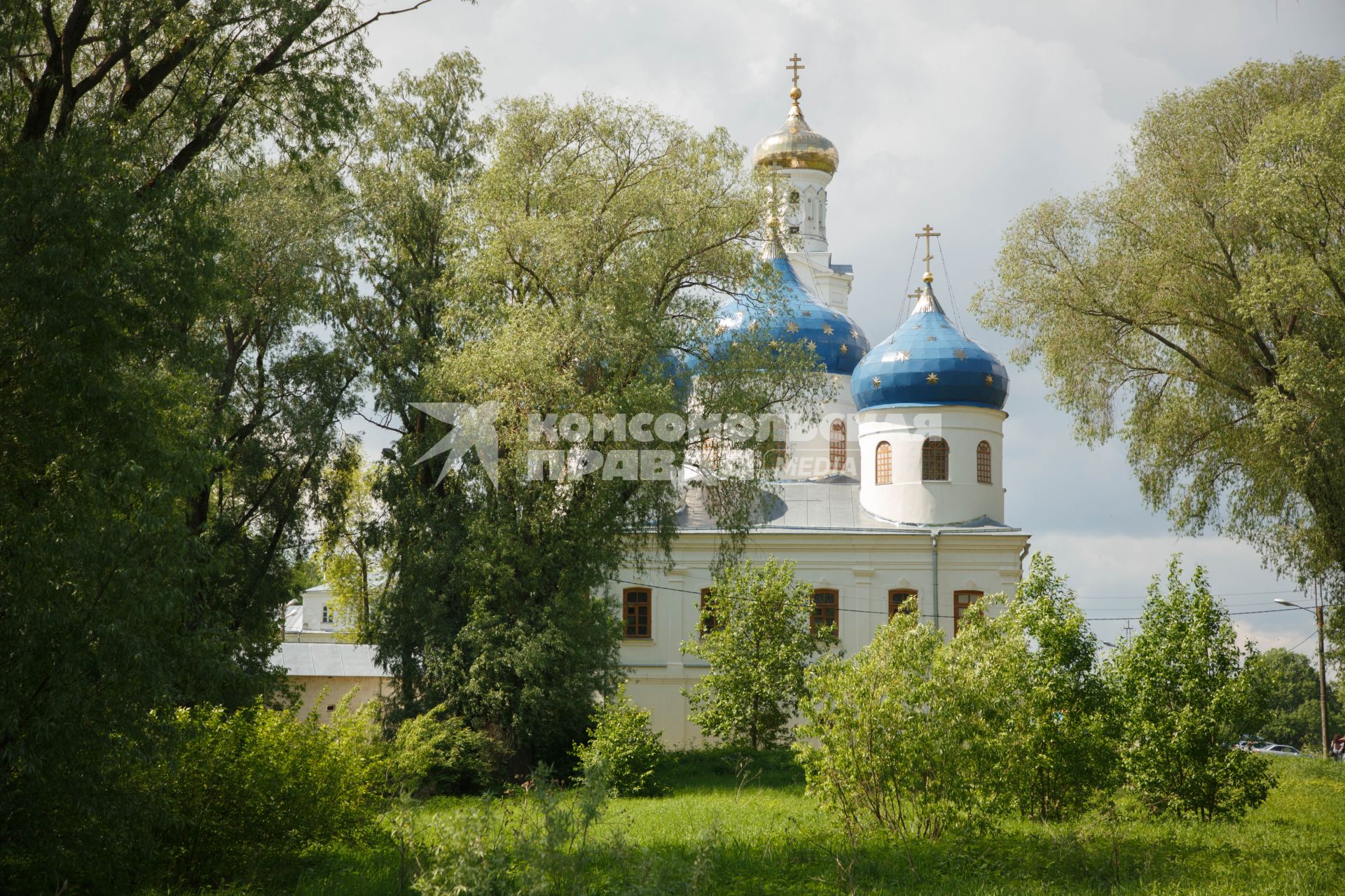 Великий Новгород. Церкви Свято-Юрьевского монастыря.