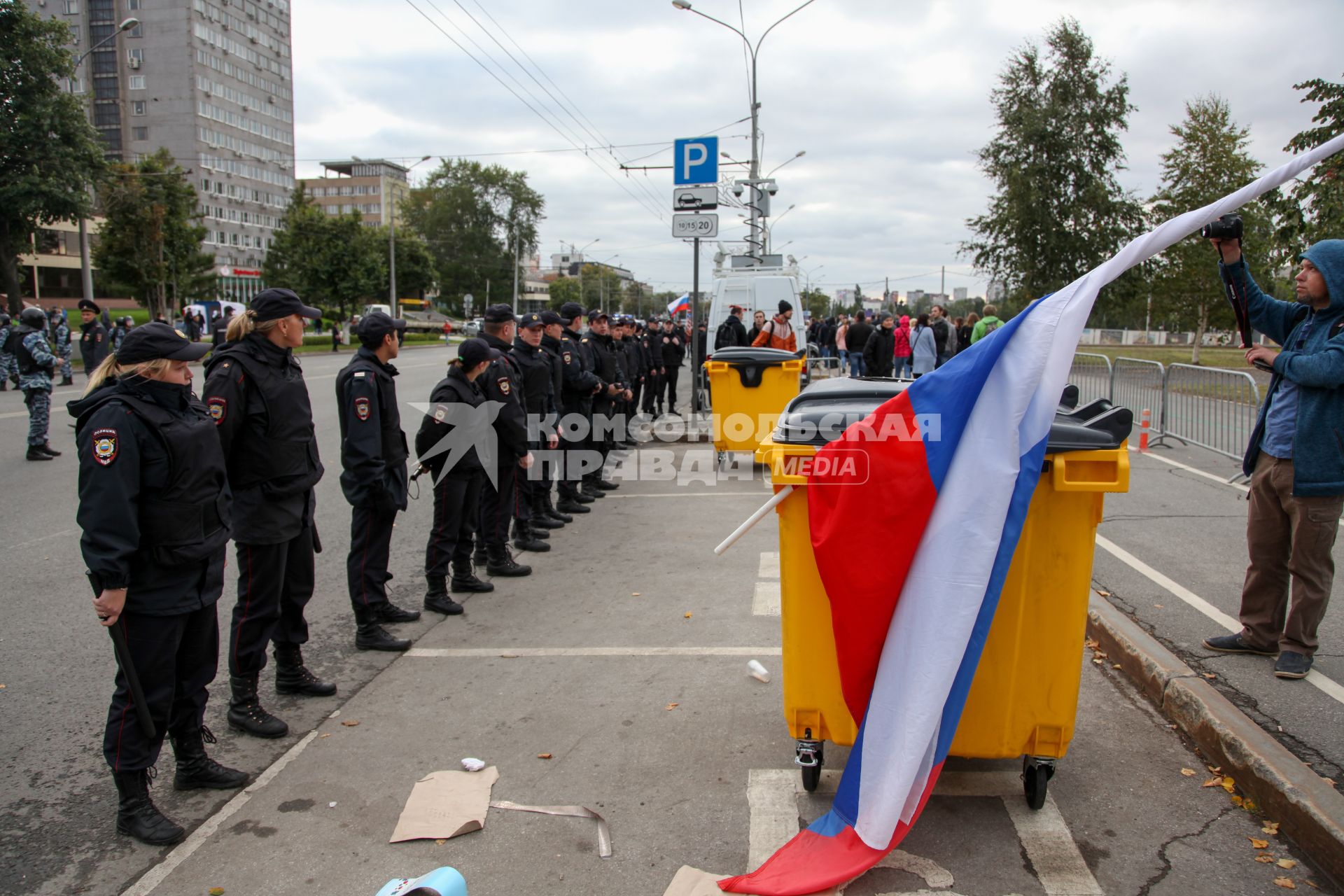 Пермь. Полиция во время митинга против пенсионной реформы.