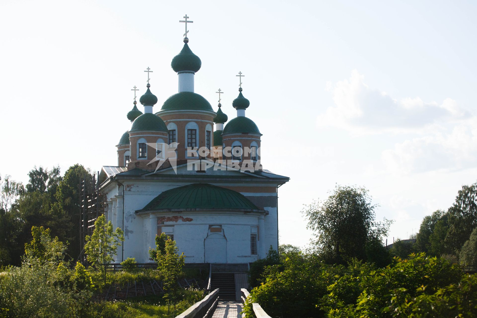 Республика Карелия. Олонец. Мост к Собору Божьей Матери Смоленской.