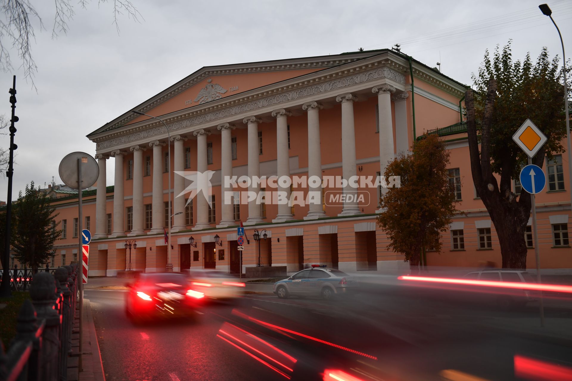 Москва. Здание Московской городской думы на Страстном бульваре.