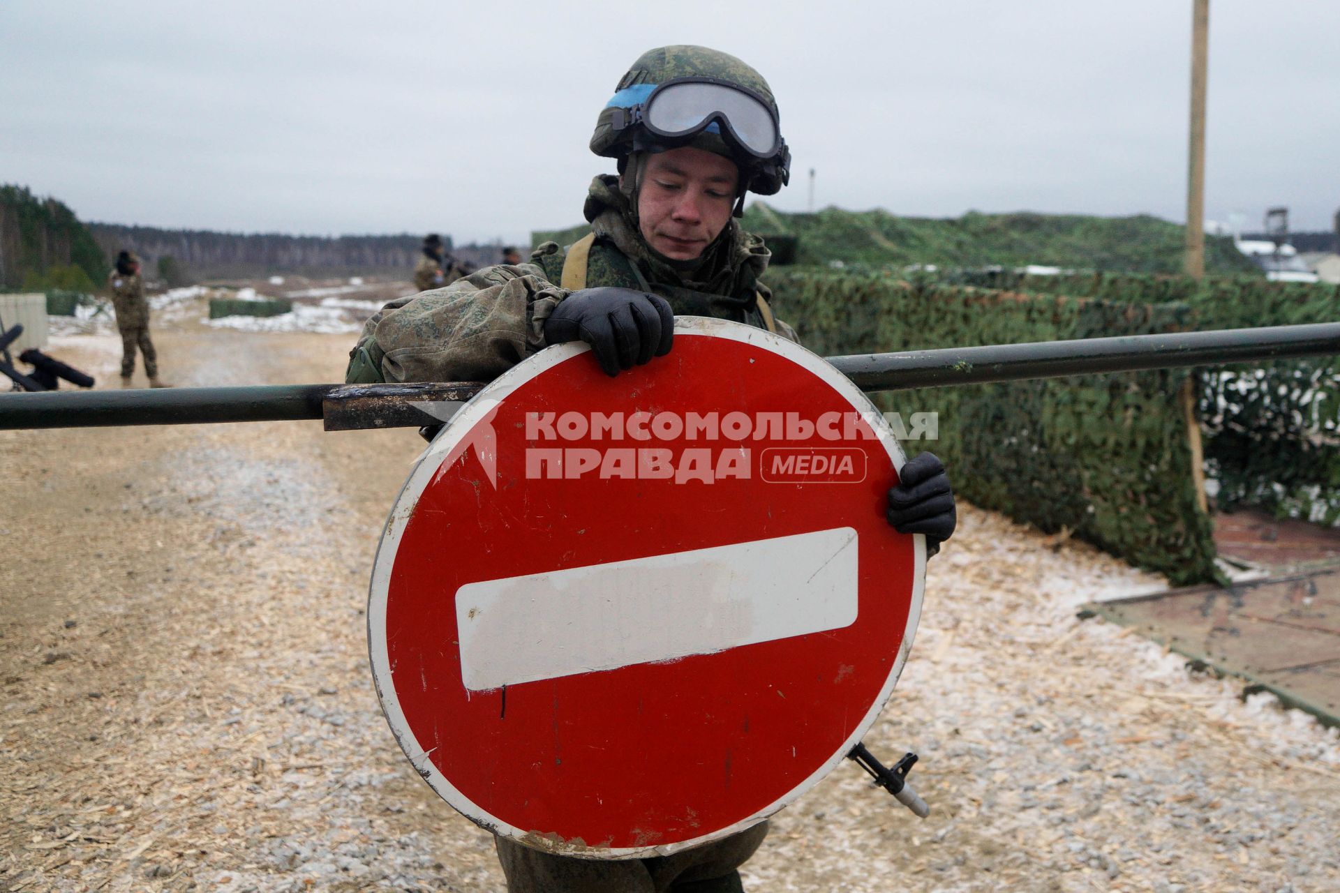 Екатеринбург. Свердловский полигон. Военнослужащие армии государств-членов ОДКБ (Организация Договора о коллективной безопасности) во время совместных учений миротворческих сил \'Нерушимое братство – 2018\'