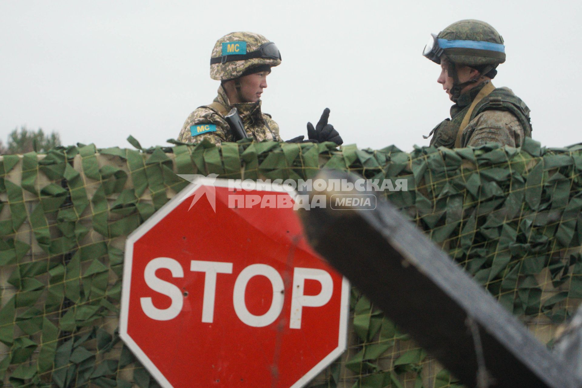 Екатеринбург. Свердловский полигон. Военнослужащие армии государств-членов ОДКБ (Организация Договора о коллективной безопасности) во время совместных учений миротворческих сил \'Нерушимое братство – 2018\'