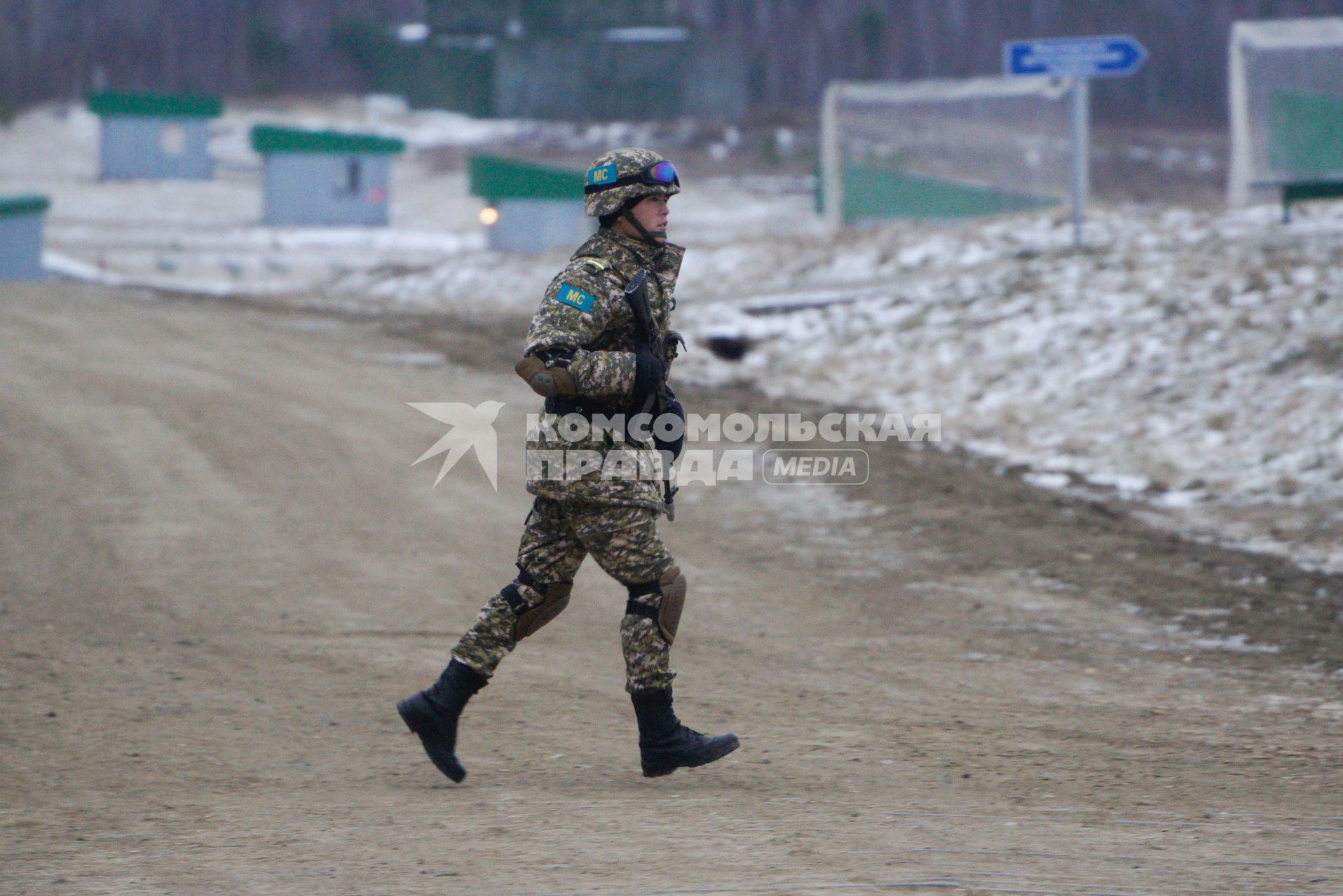 Екатеринбург. Свердловский полигон. Военнослужащийармии Казахстана во время совместных учений миротворческих сил государств-членов ОДКБ (Организация Договора о коллективной безопасности) \'Нерушимое братство – 2018\'