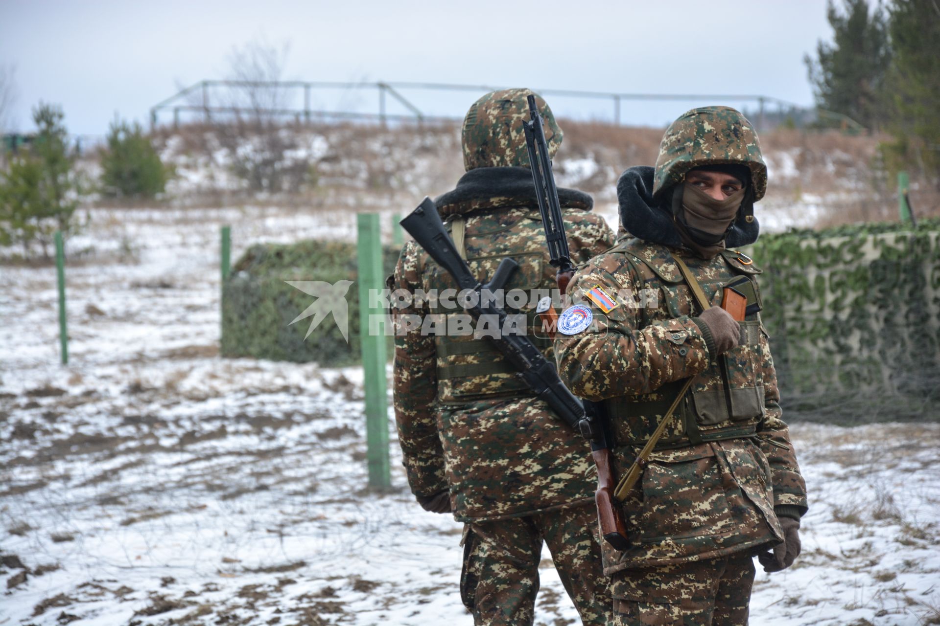 Екатеринбург. Свердловский полигон. Военнослужащий армии государств-членов ОДКБ (Организация Договора о коллективной безопасности) во время совместных учений миротворческих сил \'Нерушимое братство – 2018\'