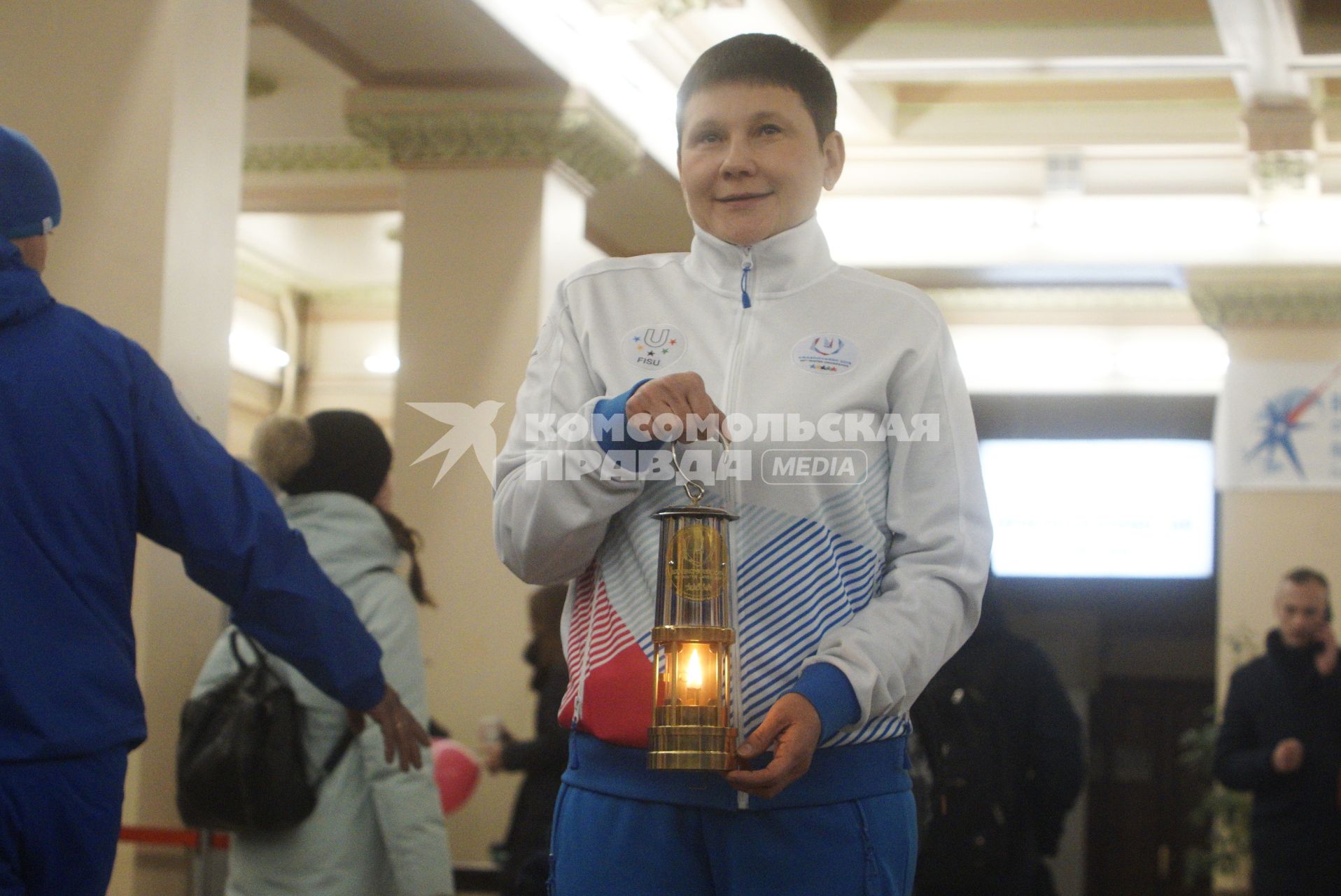 Екатеринбург. Заместитель генерального директора исполнительной дирекции XXIX Всемирной зимней универсиады Стелла Алексеева во время торжественной встречи огня в Екатеринбурге