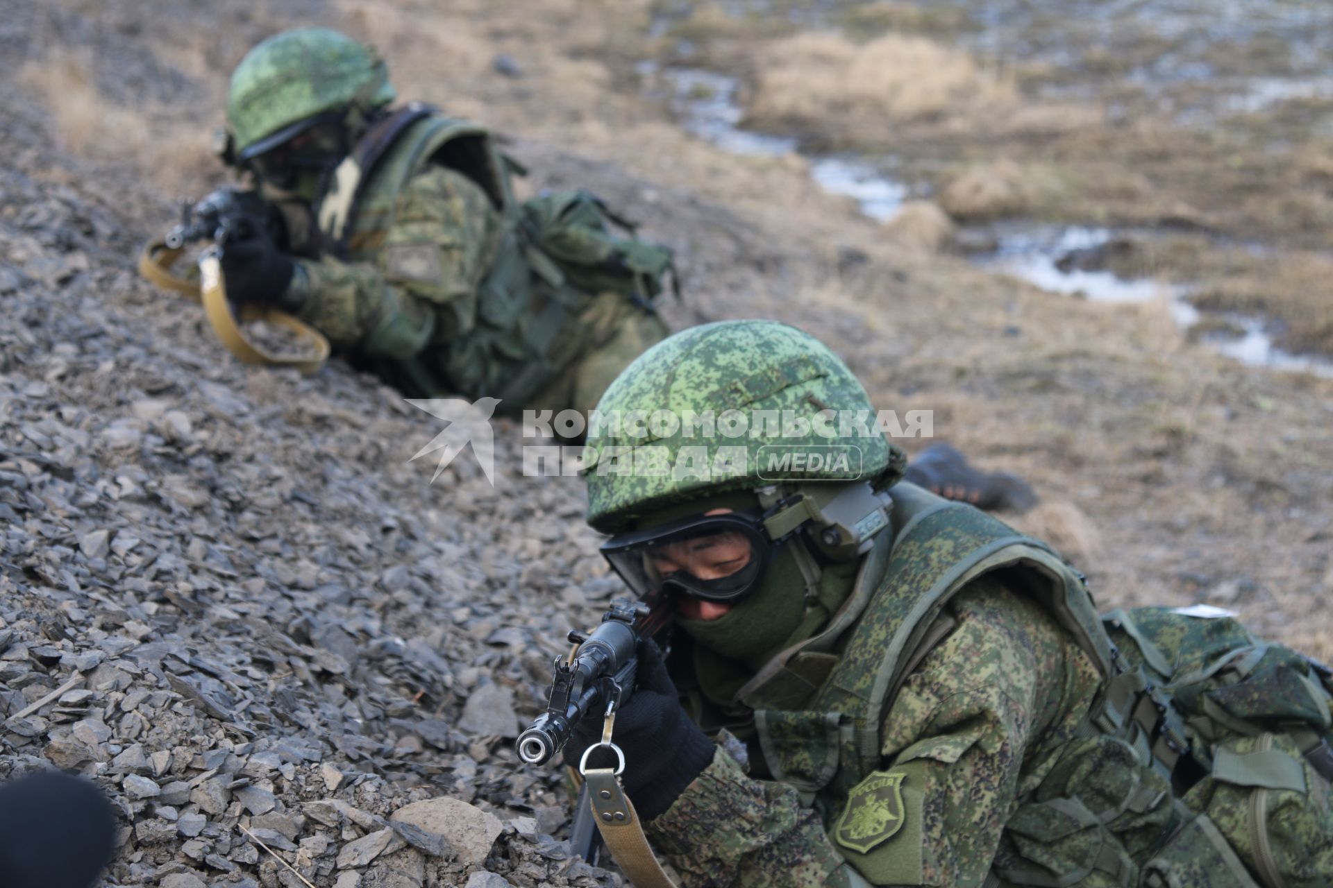 Архангельская область, архипелаг Новая Земля.  Военнослужащие во время учений.