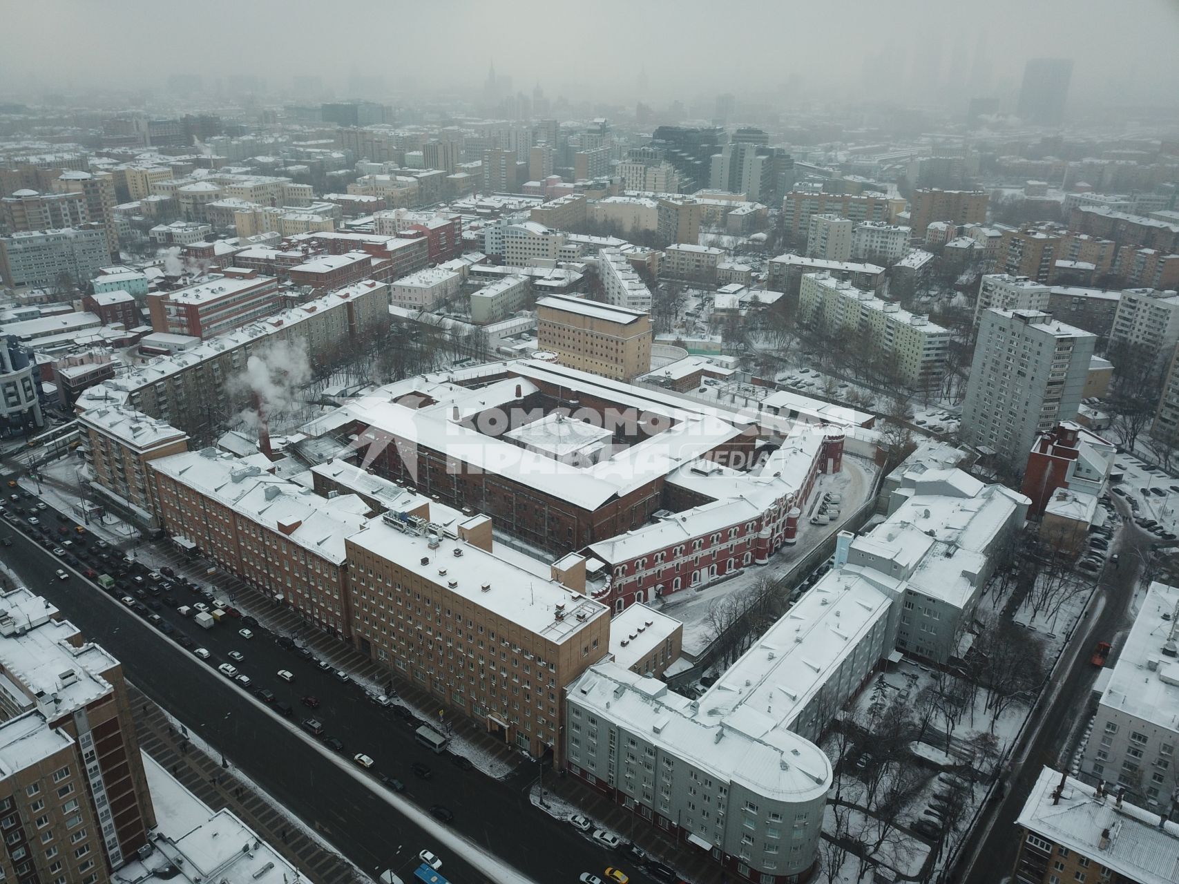 Москва.  Здание следственного изолятора # 2 Бутырская тюрьма в Тверском районе.