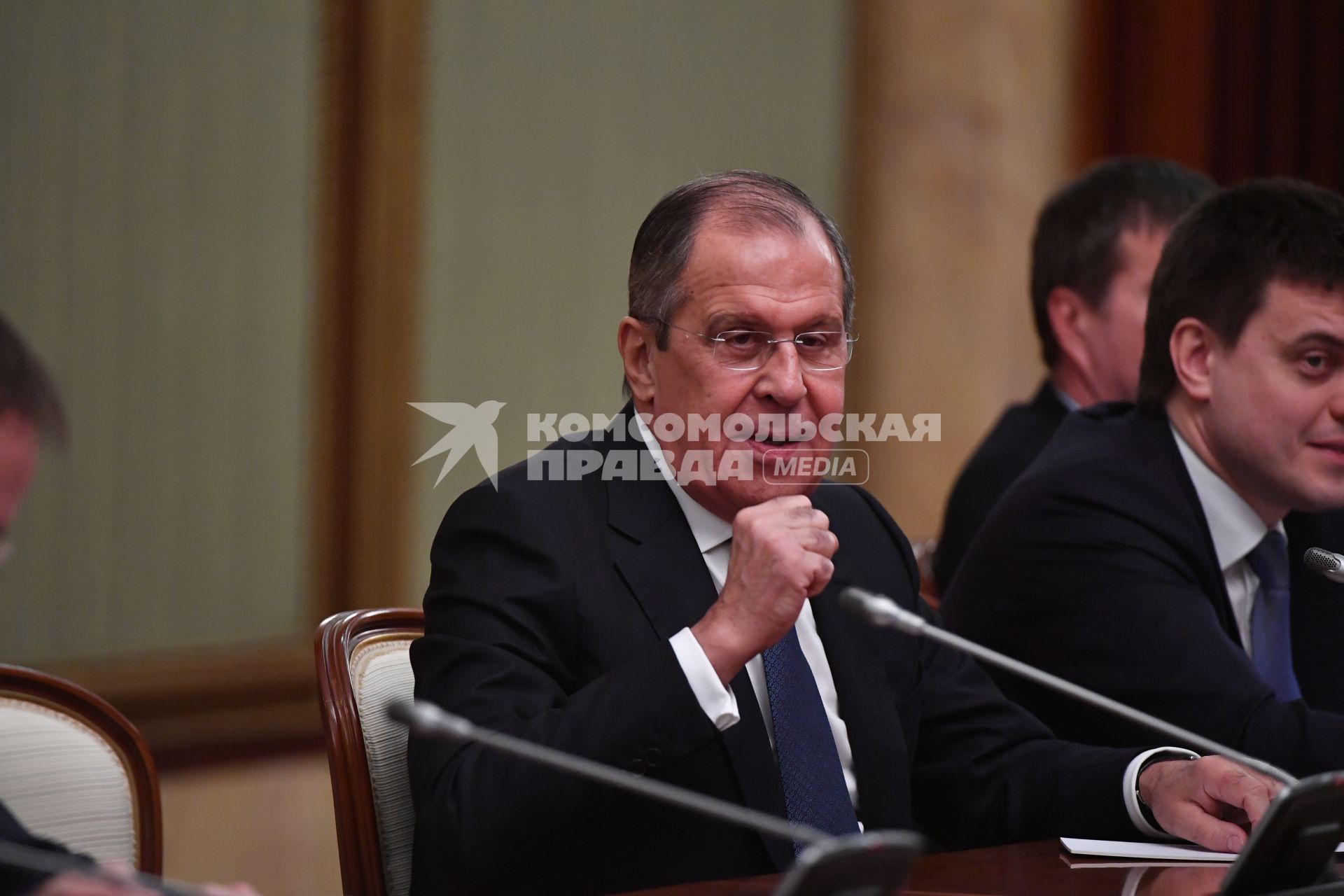 Москва.  Министр иностранных дел Сергей Лавров перед началом предновогодней  встречи президента РФ Владимира Путина с членами правительства РФ.