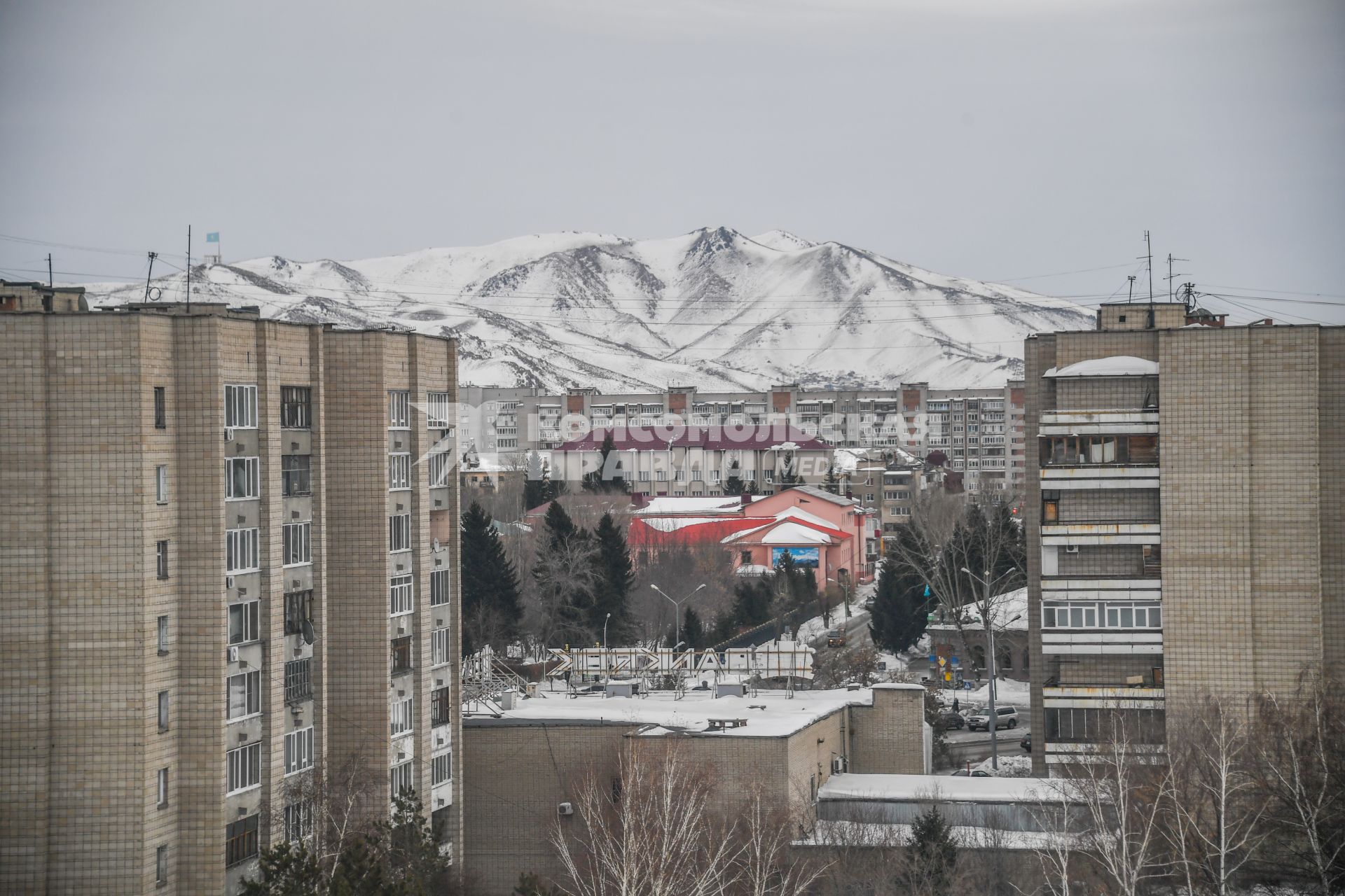 Казахстан, Усть-Каменогорск.  Виды города.