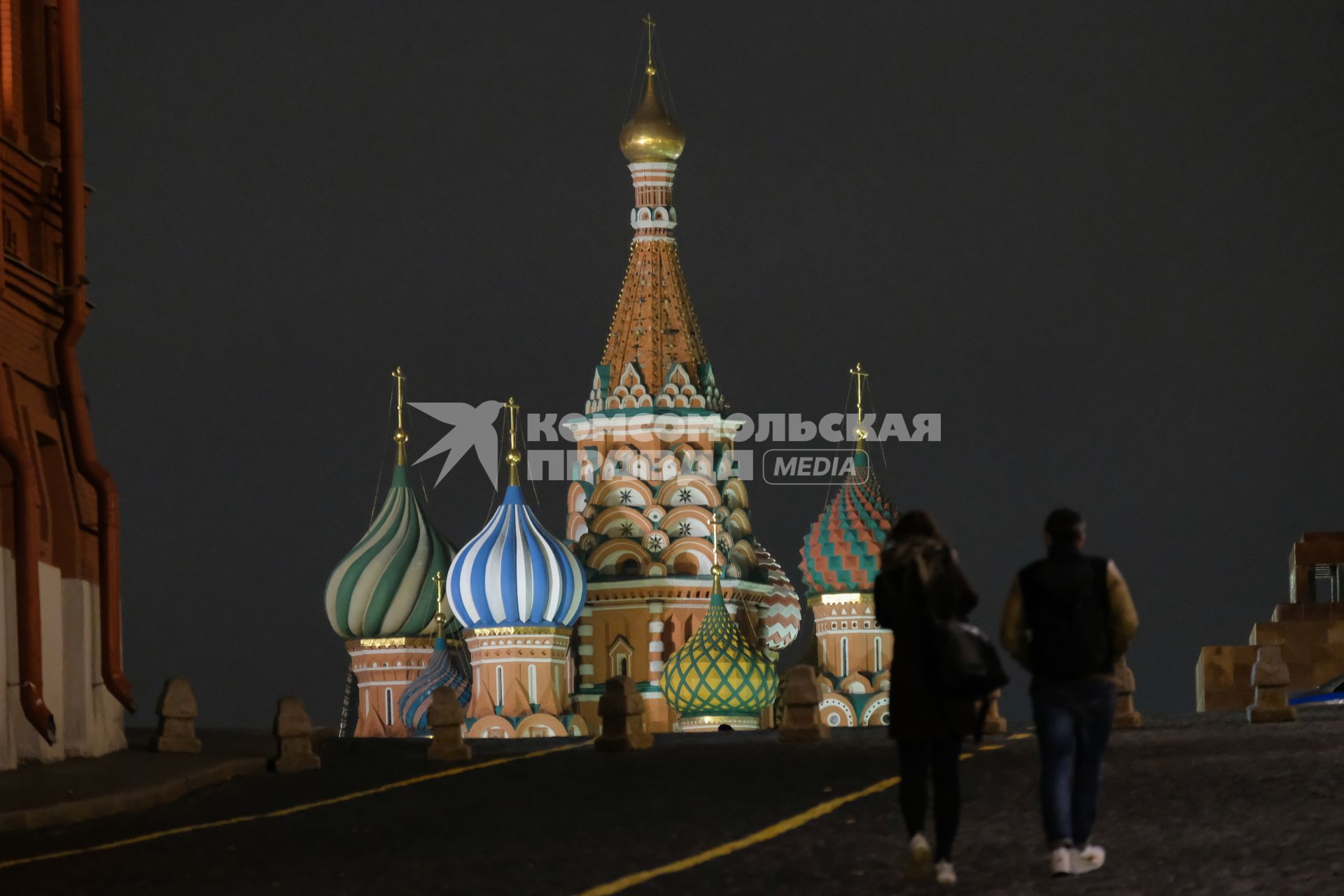 Москва. Храм Василия Блаженного на Красной площади.