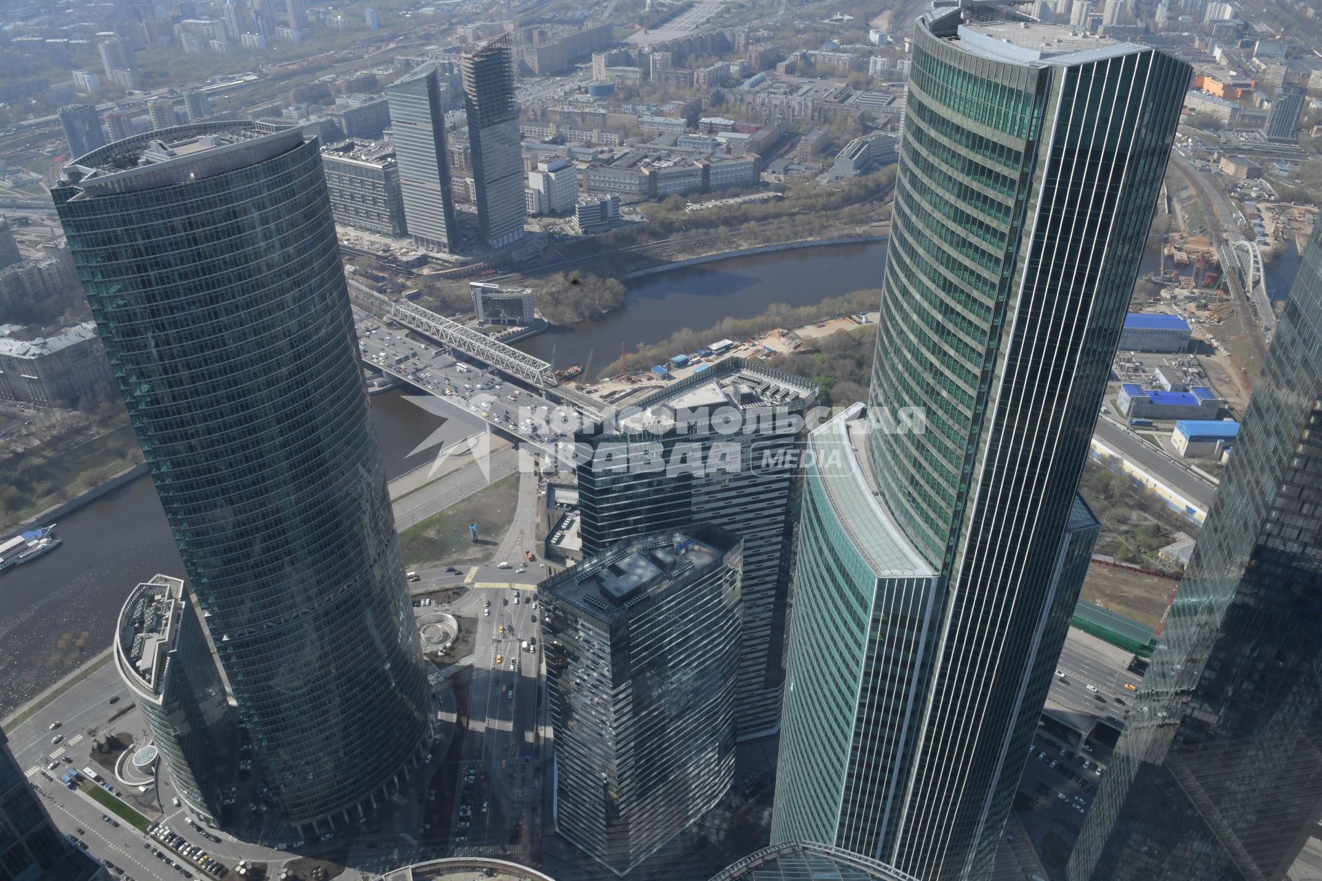 Москва. Вид на город со смотровой площадки  в башне Федерация.