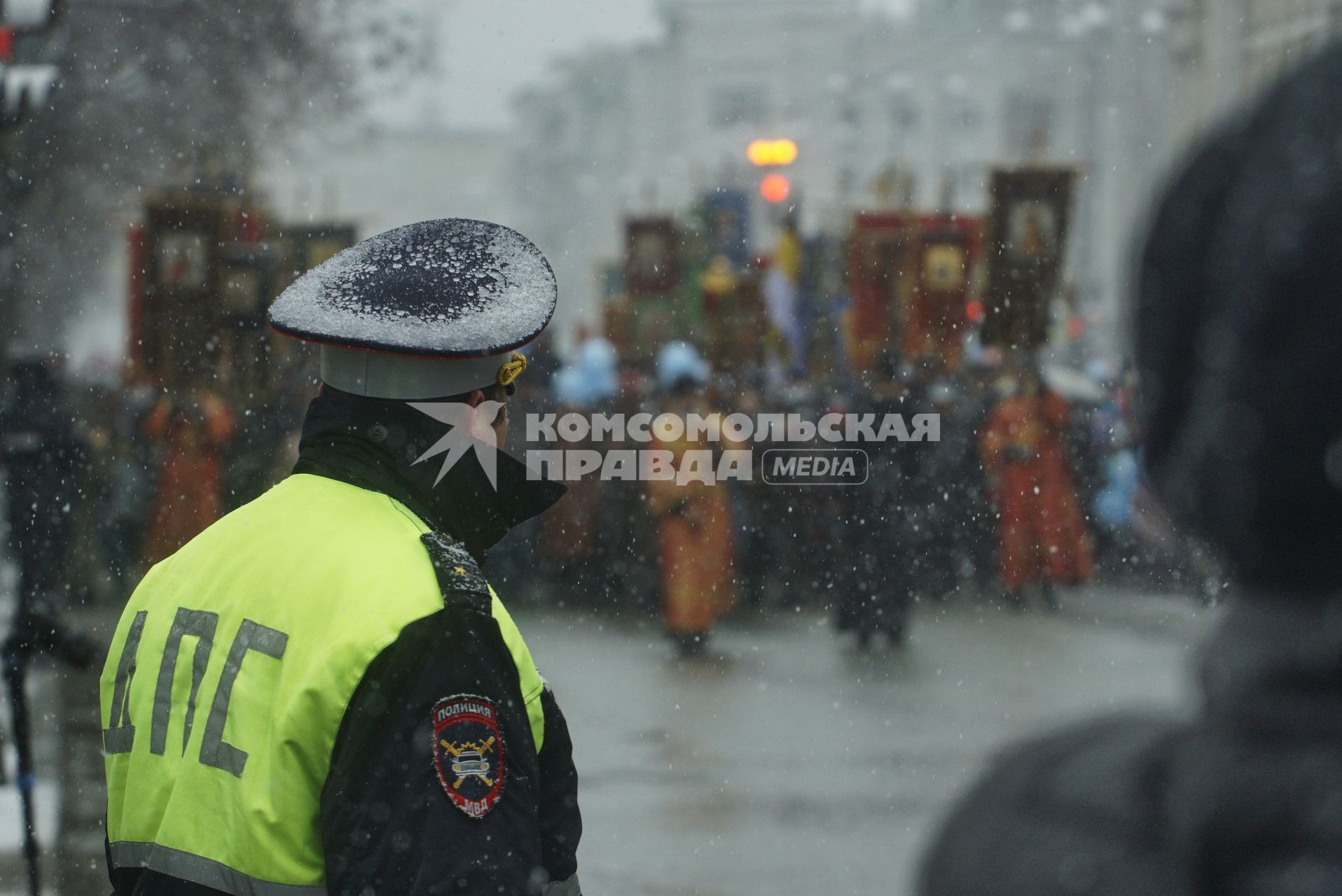 Екатеринбург. Крестный ход во время празднования пасхи