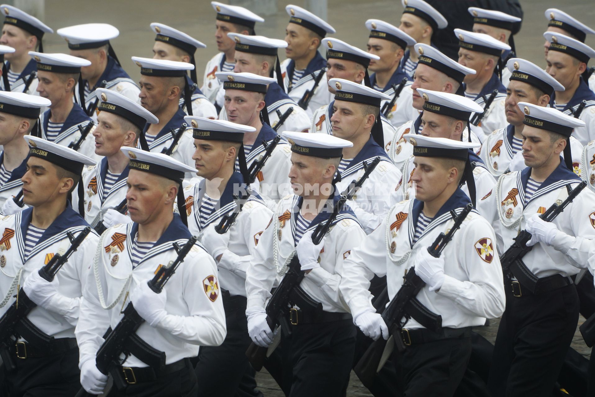 Екатеринбург. День Победы. Парад в честь 74-й годовщины победы в Великой Отечественной войны