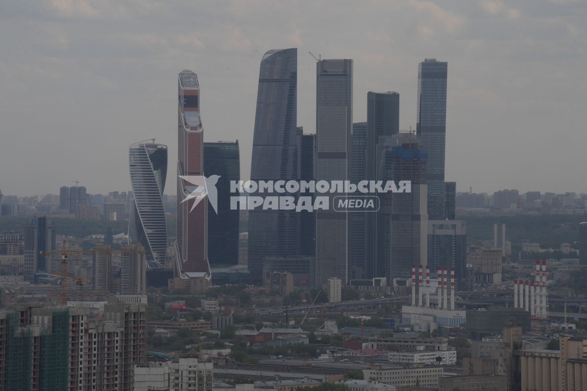 Москва.  Панорама города с крыши стадиона ЦСКА - `Арена ЦСКА`.