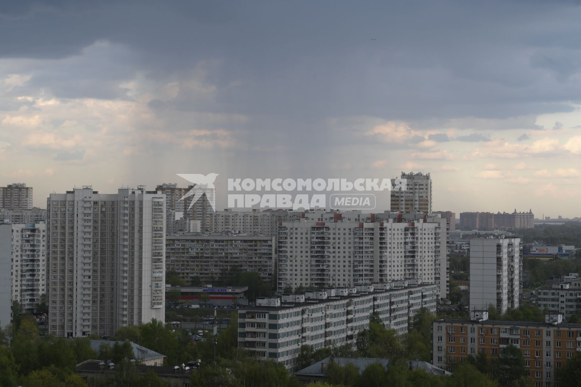 Москва.  Панорама города с крыши стадиона ЦСКА - `Арена ЦСКА`.