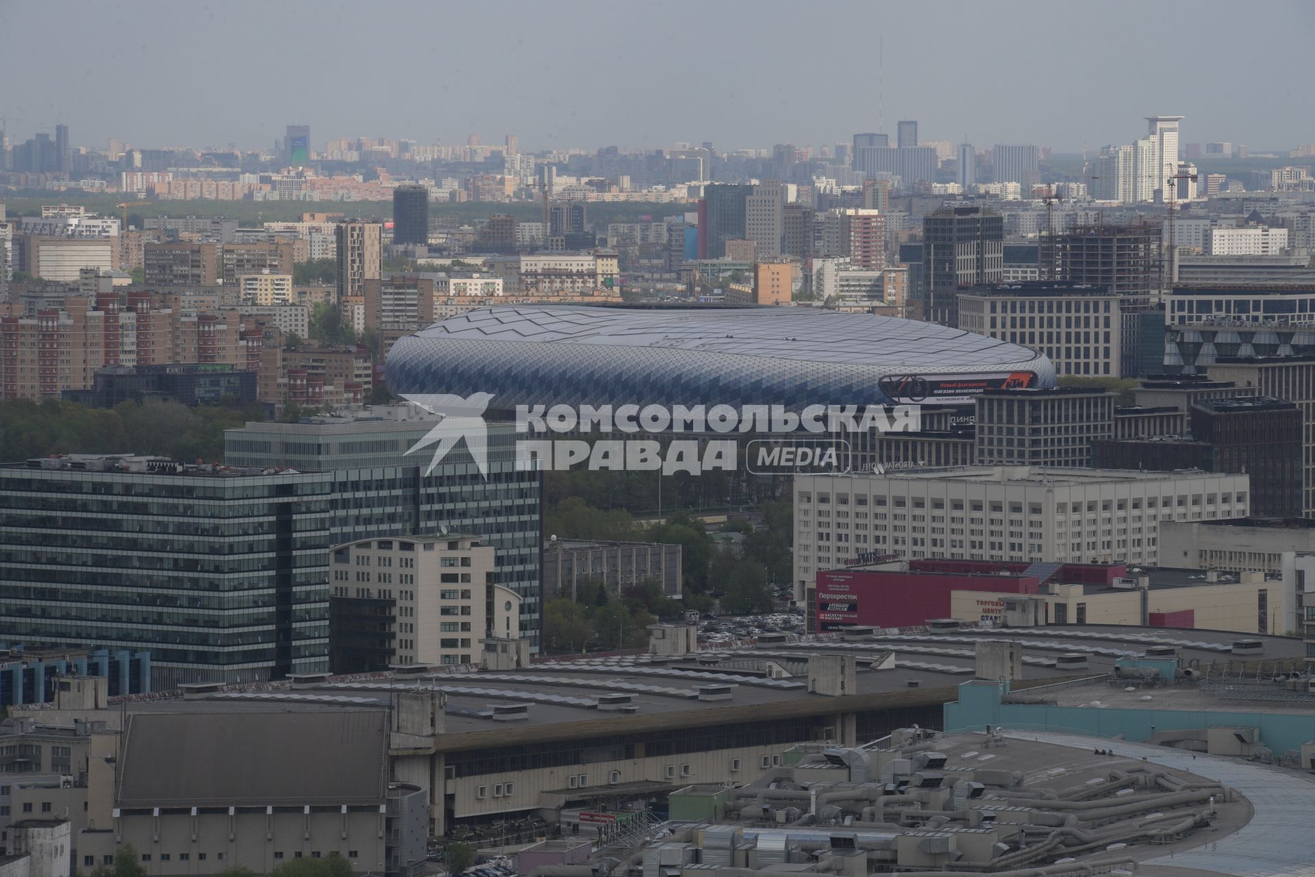 Москва.  Панорама города с крыши стадиона ЦСКА - `Арена ЦСКА`.