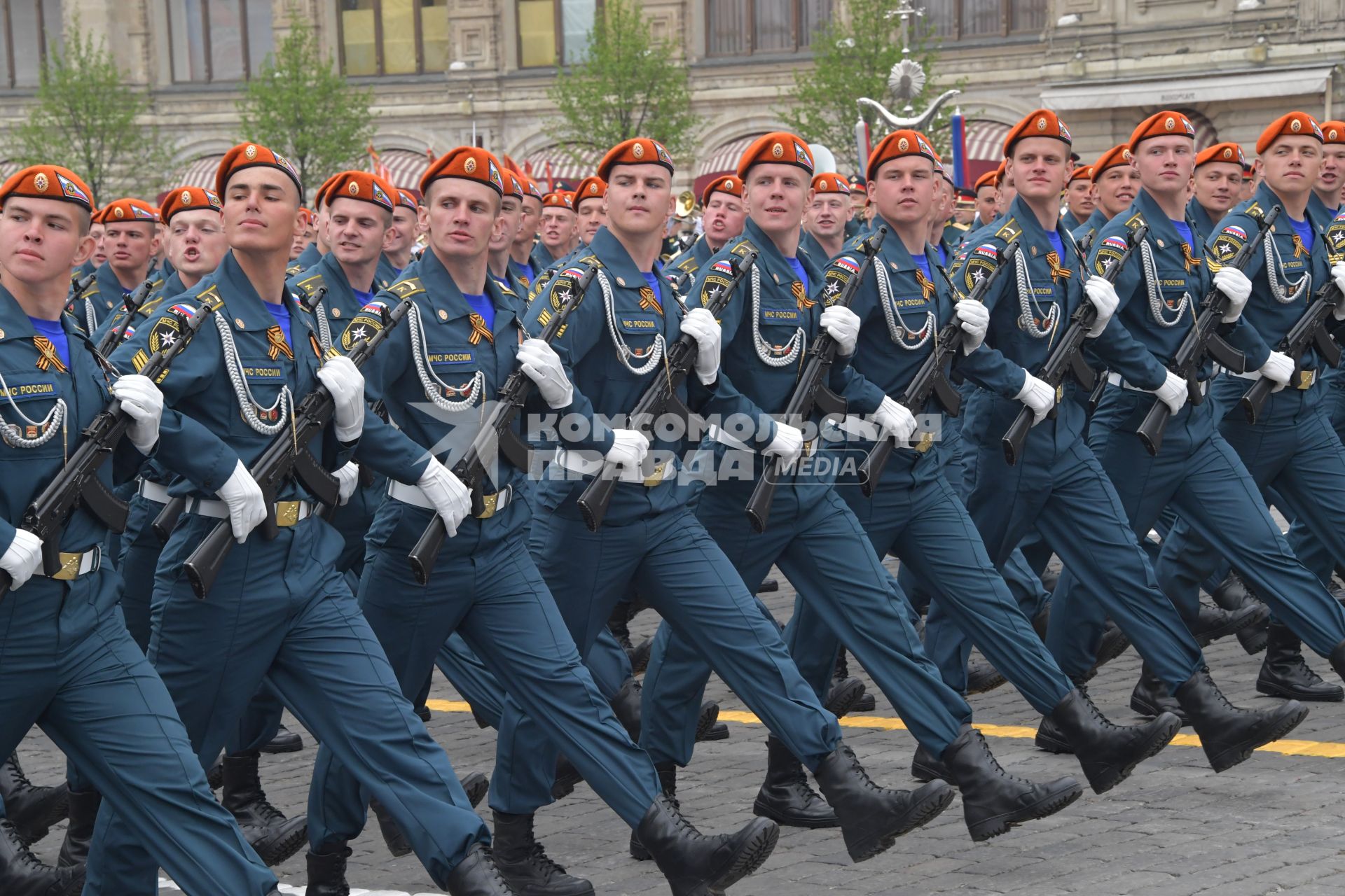 Москва.   Военнослужащие парадных расчетов на Красной площади во время военного парада, посвященного 74-й годовщине Победы в Великой Отечественной войне.