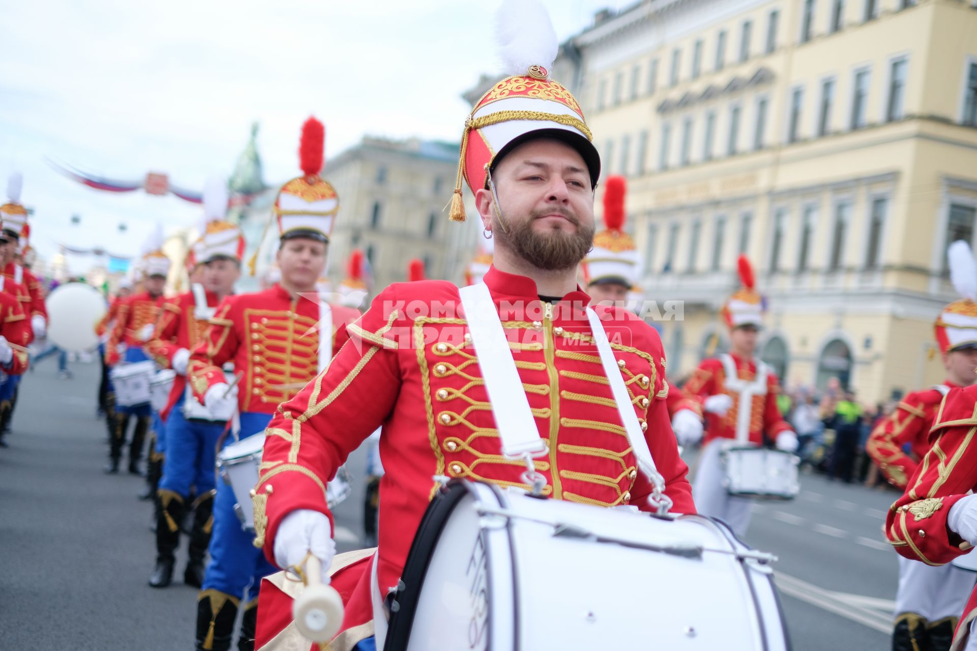 Санкт-Петербург. Участники парада в рамках празднования 316-летия со дня основания города.