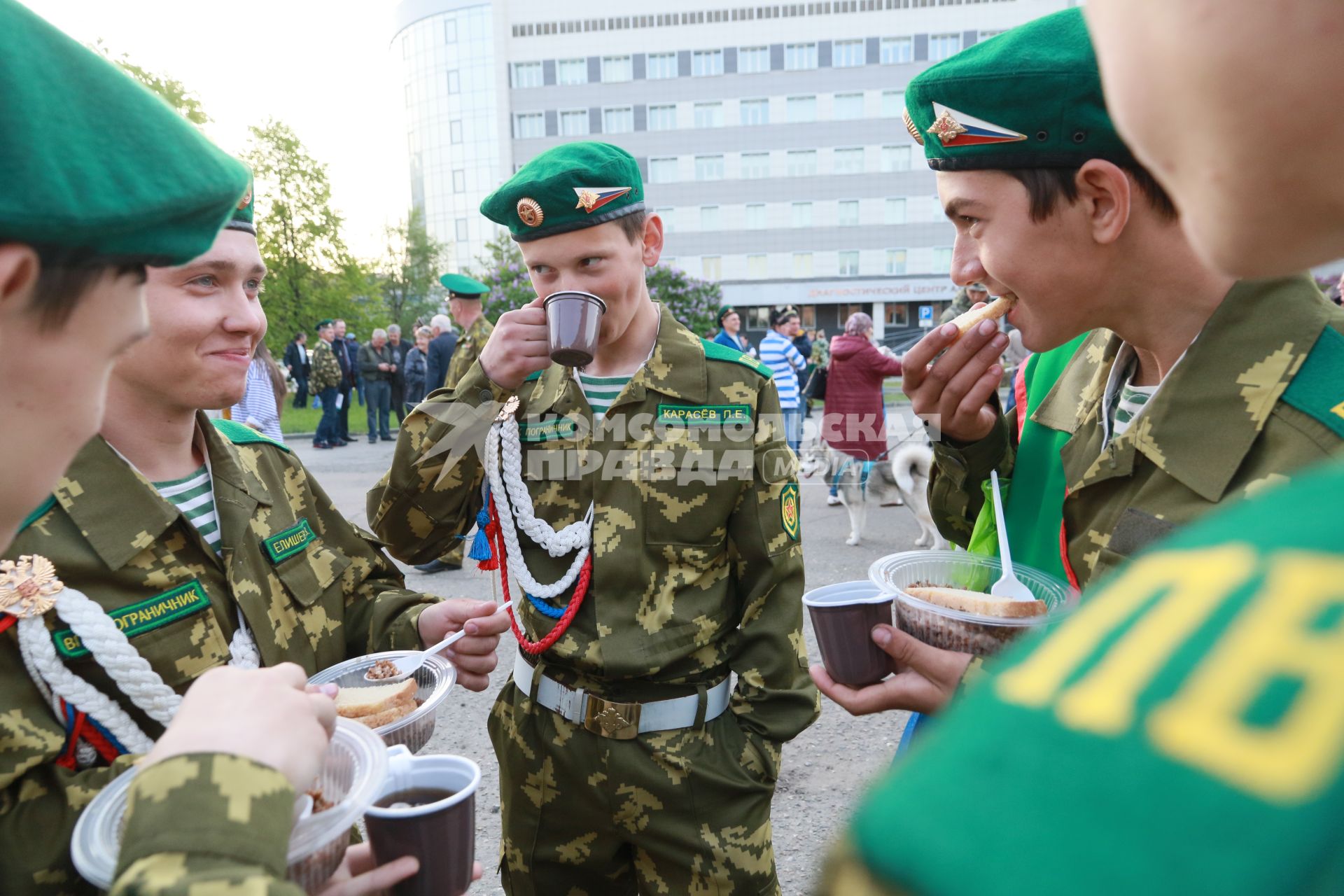 Барнаул. Во время празднования Дня пограничника.