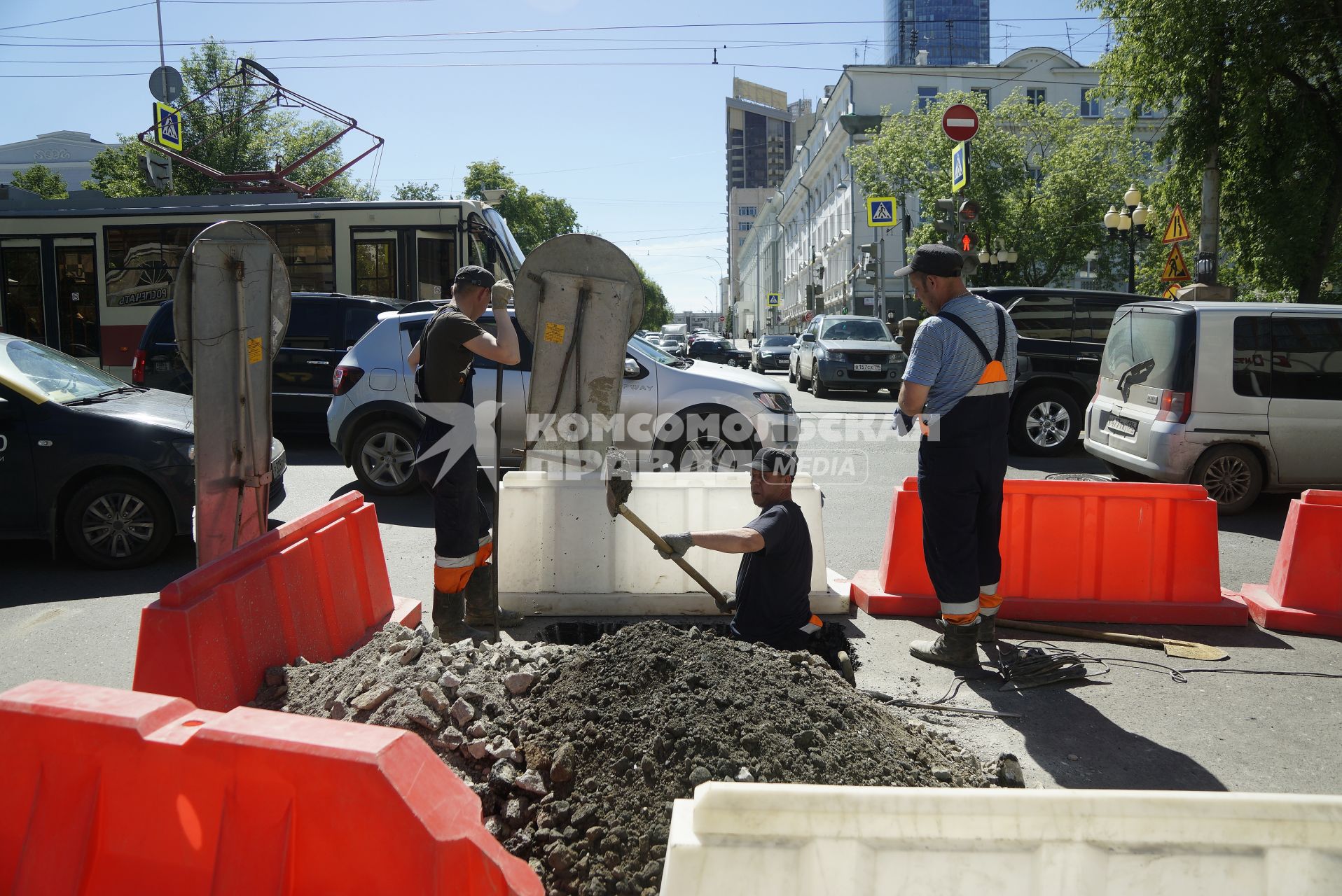 Екатеринбург. Ремонт теплотрассы