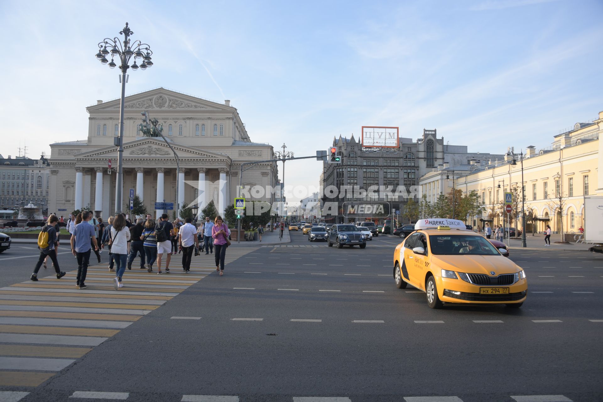 Москва. Вид на Большой театр.