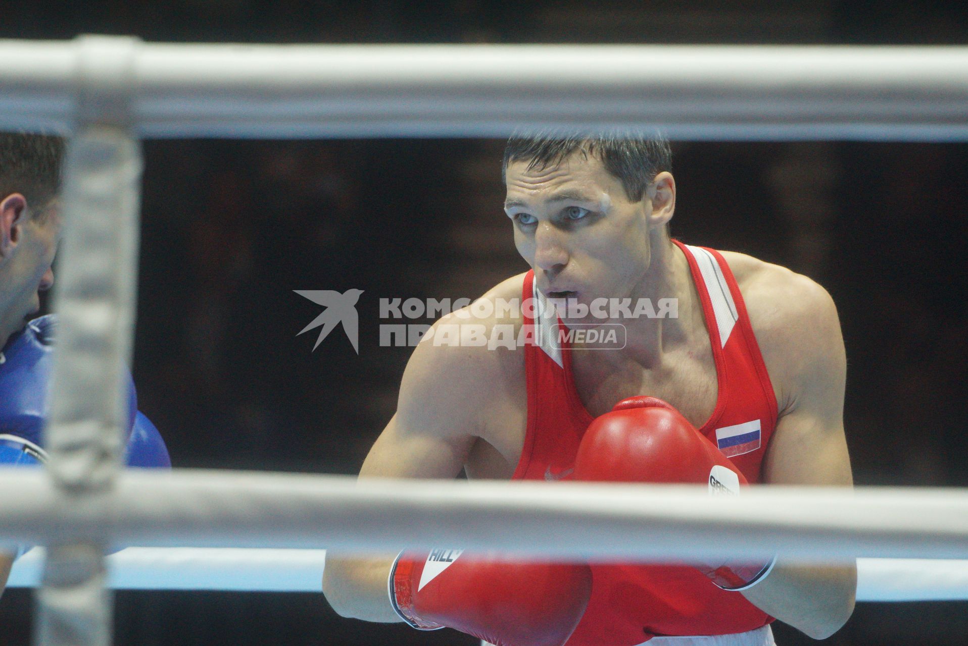 Екатеринбург. Чемпионат мира по боксу среди любителей AIBA-2019. Бой за звание мемпиона мира в весовой категории до 69кг. Роосийский боксер Андрей Замковой (в красном) и Английский боксер Пэт Маккормак