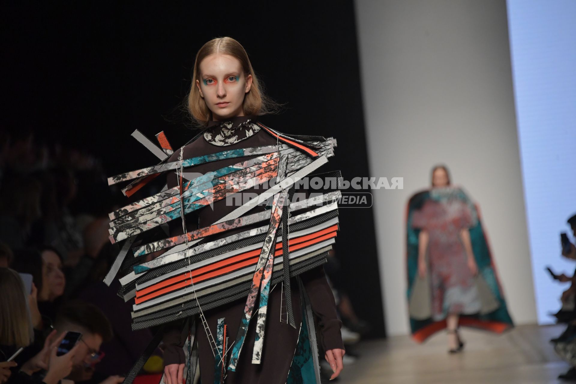 Москва.  неделя моды Mercedes-Benz Fashion Week Russia